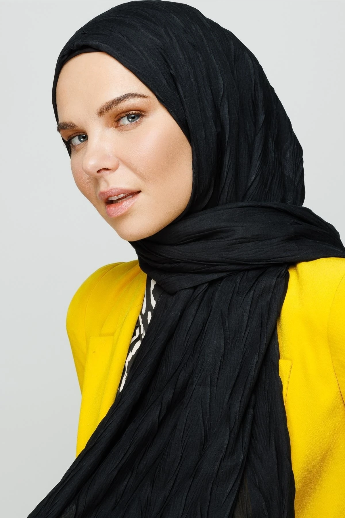 Toptan Piliseli Bambu Şal - Siyah