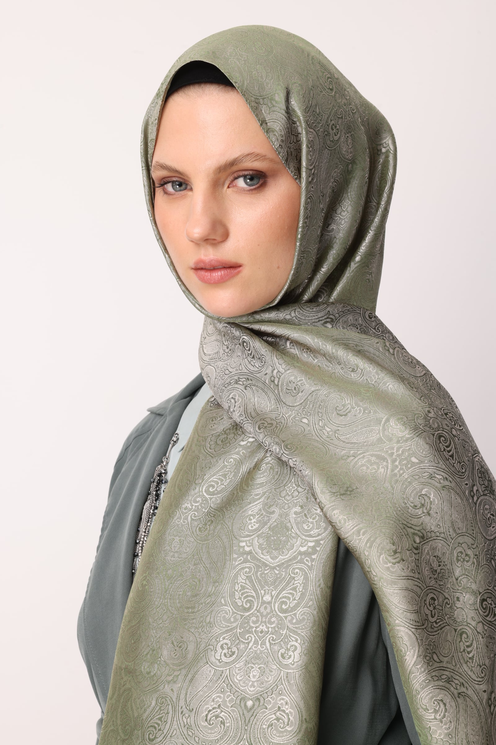 Moren Pattern Shine Line Shawl - Khaki-Salmon