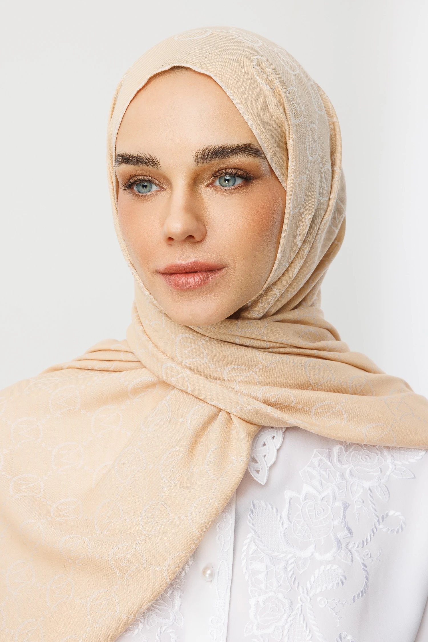 Toptan Yün İpek Şal - Vanilya