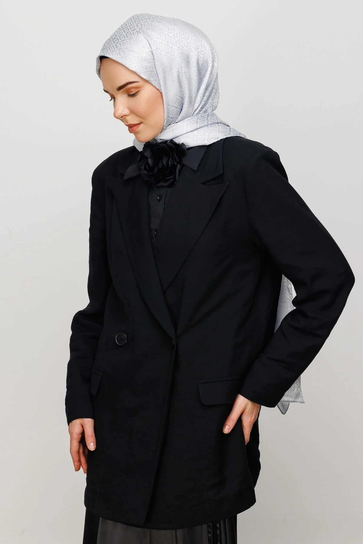 Toptan Forever Desen Parlak Jakar Şal - Gümüş