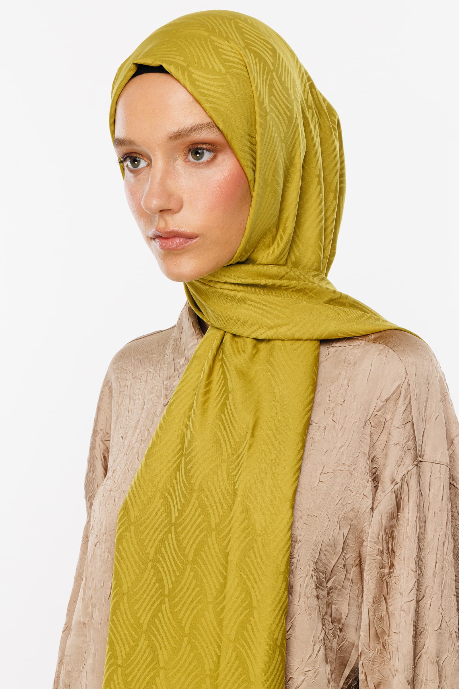 Aura Pattern Silk Jacquard Shawl - Olive Green