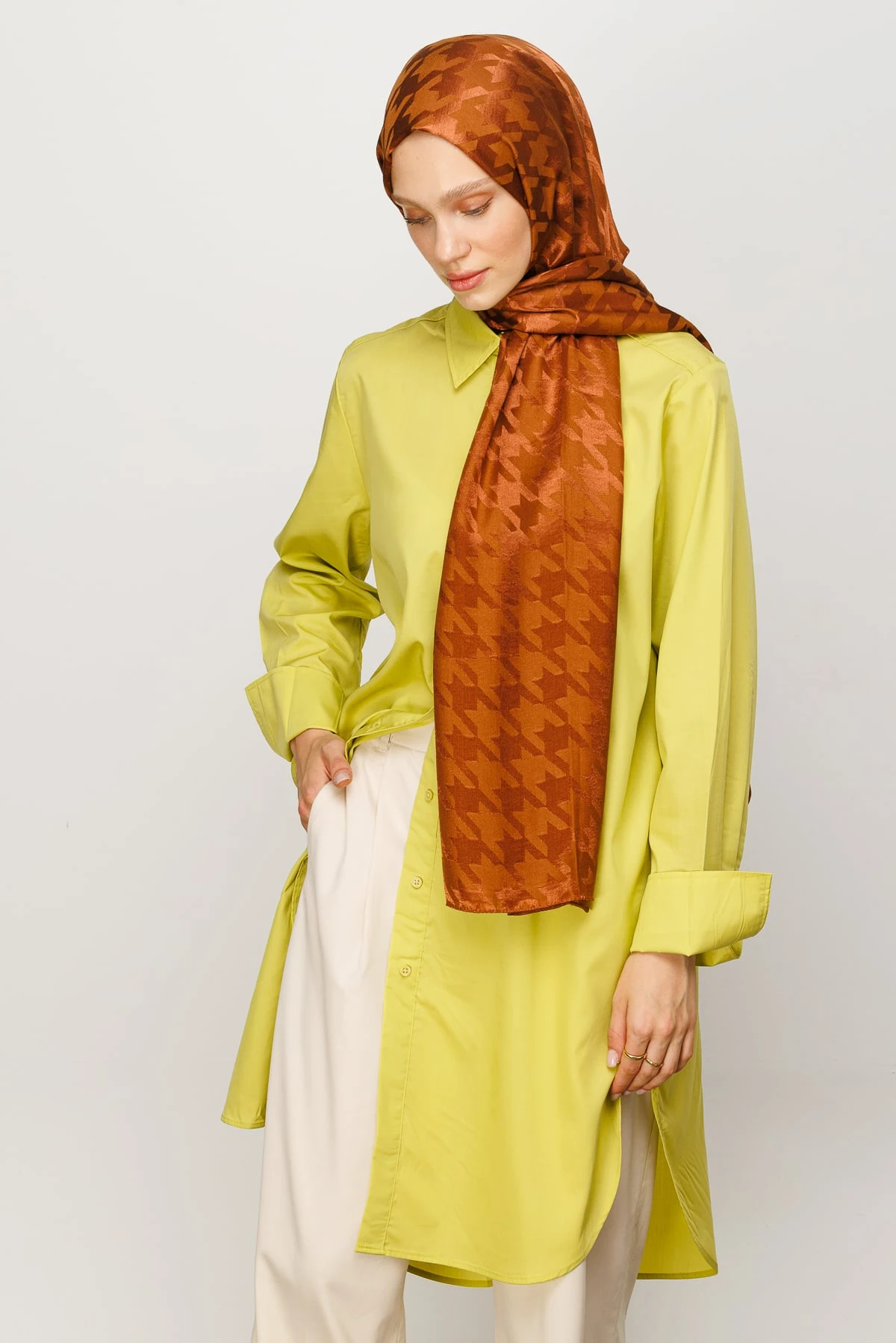 Toptan Kazayağı Desen Parlak Jakar Şal - Bakır