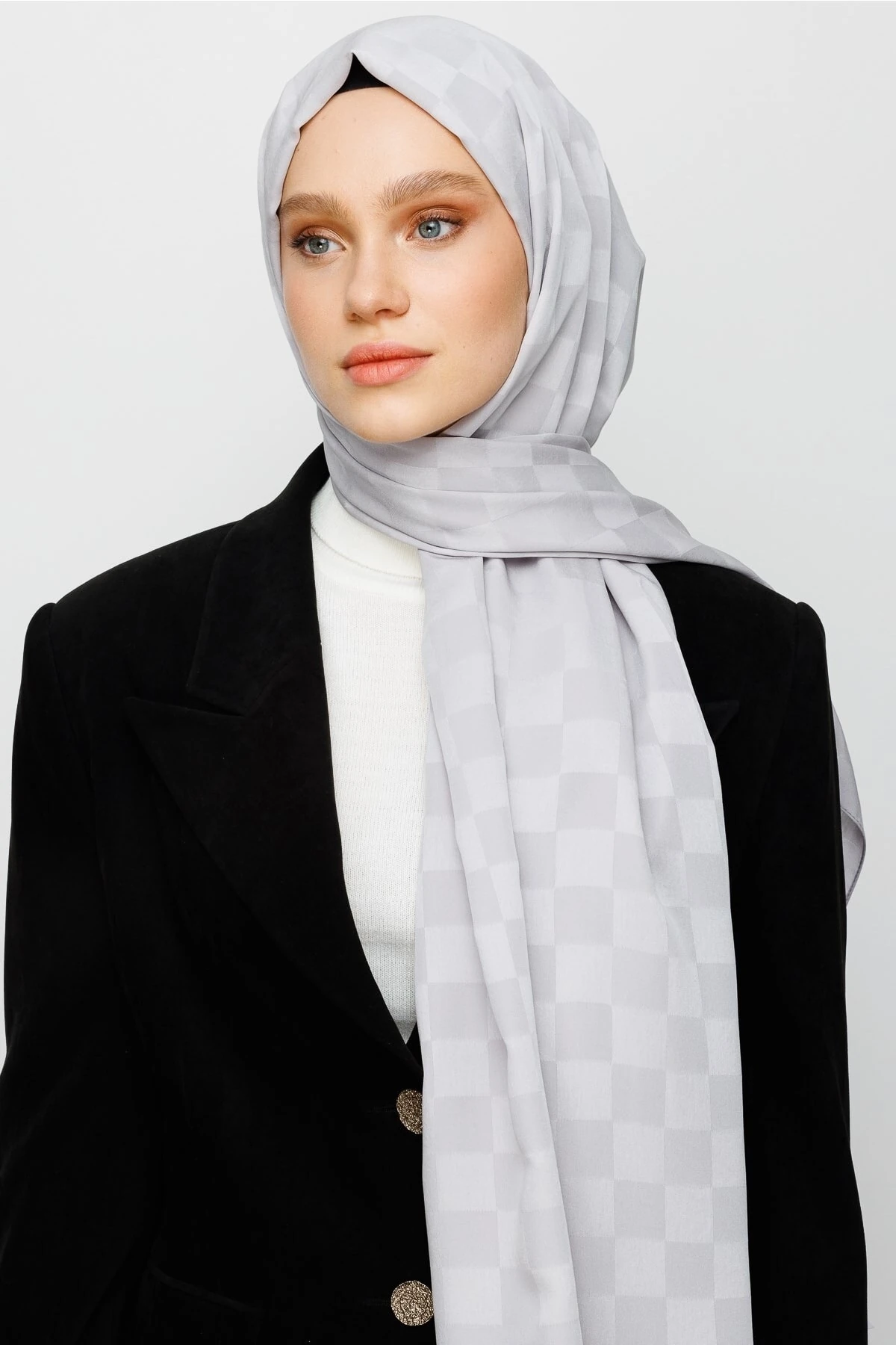 Toptan Dama Desen İpeksi Jakar Şal - Gümüş