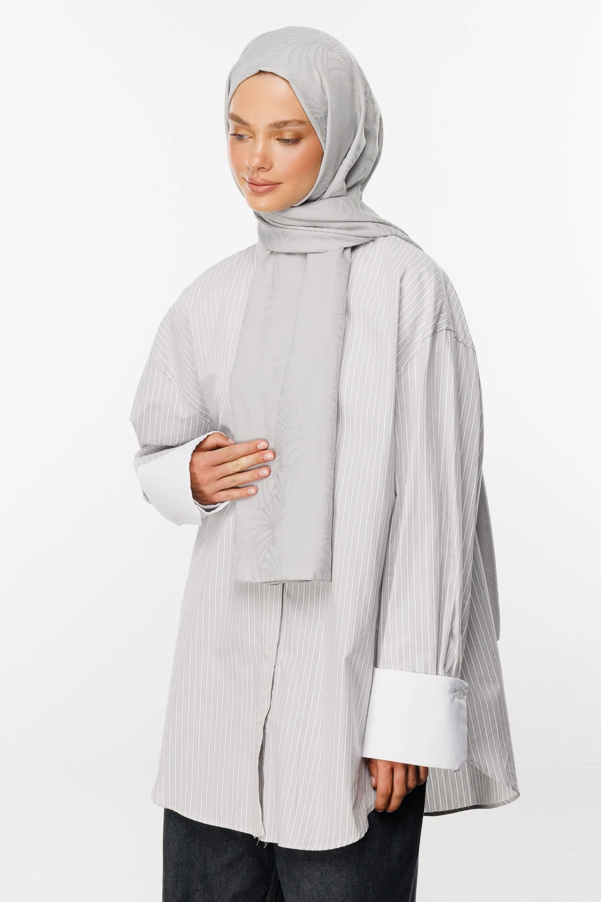 Toptan Artemis Desen İpeksi Jakar Şal - Gümüş