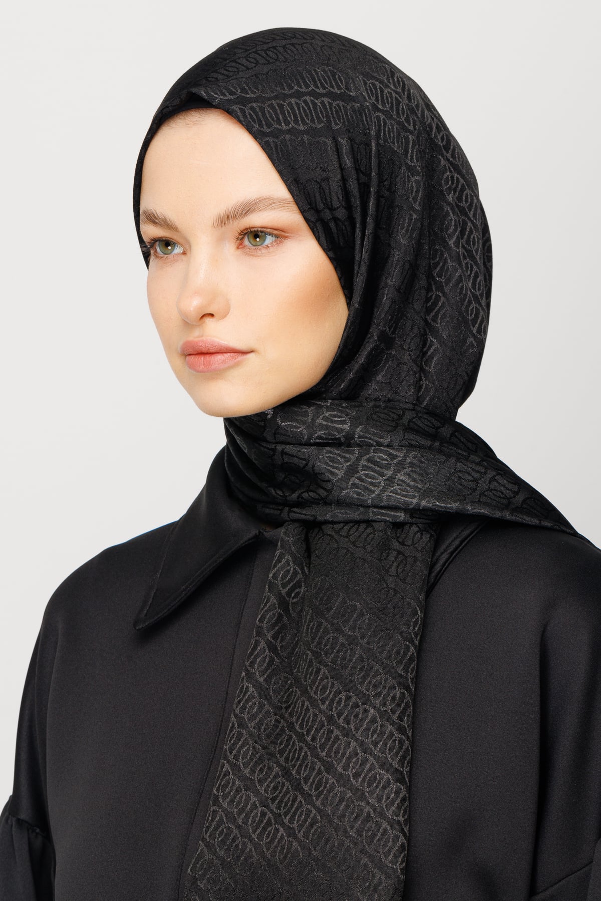 Wholesale Forever Pattern Shiny Jacquard Shawl - Black