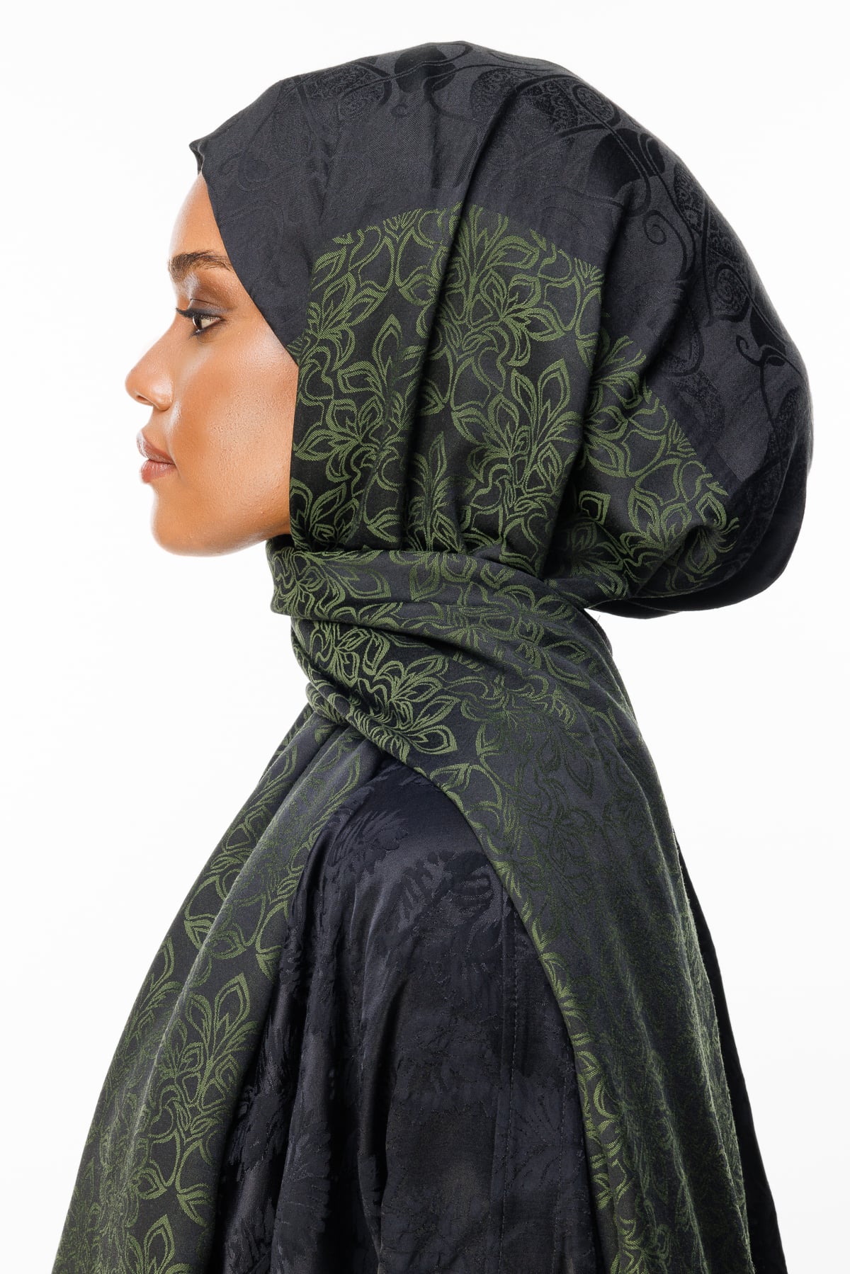 Nora-Pattern Reversible Shawl - Black-Khaki