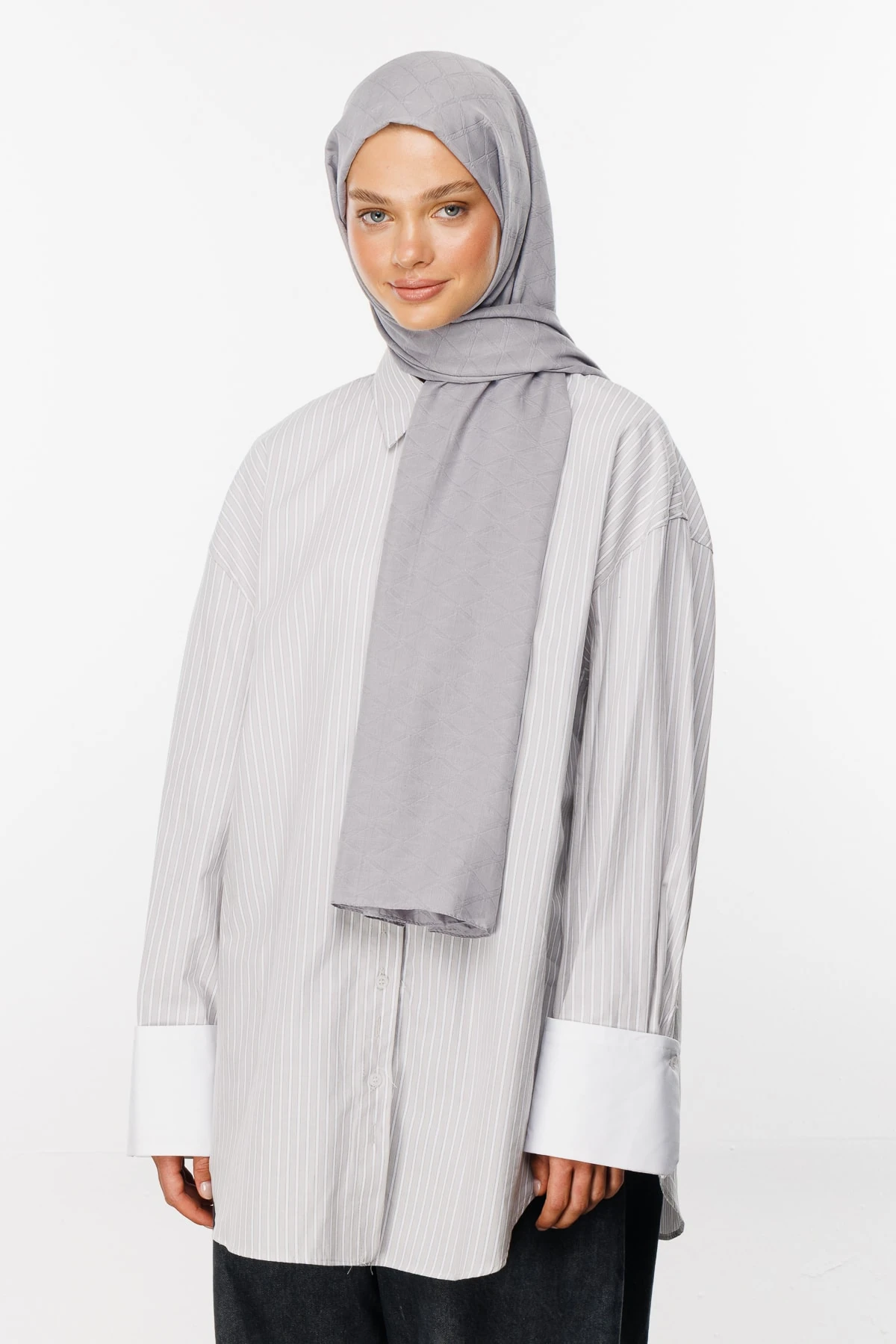 Bamboo Jacquard Shawl - Silver