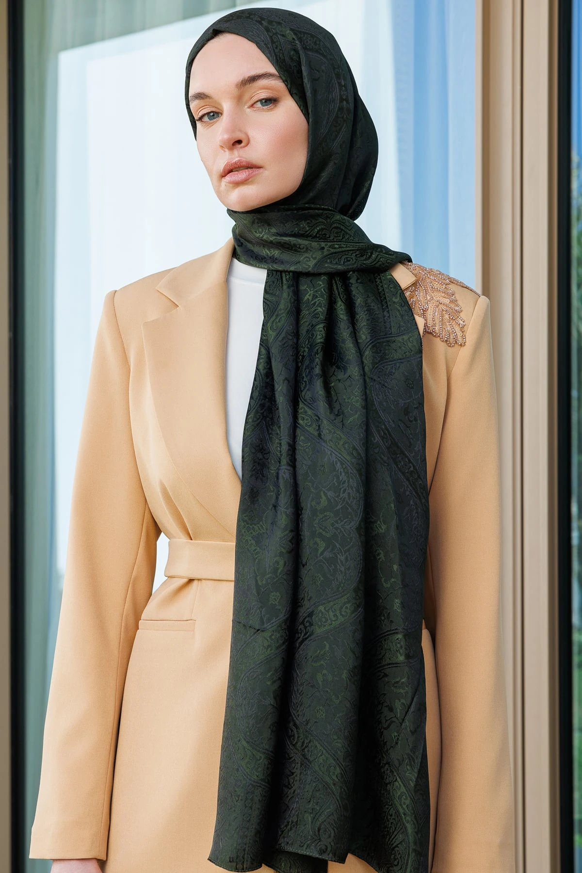 Shline Line Viscose Shawl - Black-Khaki