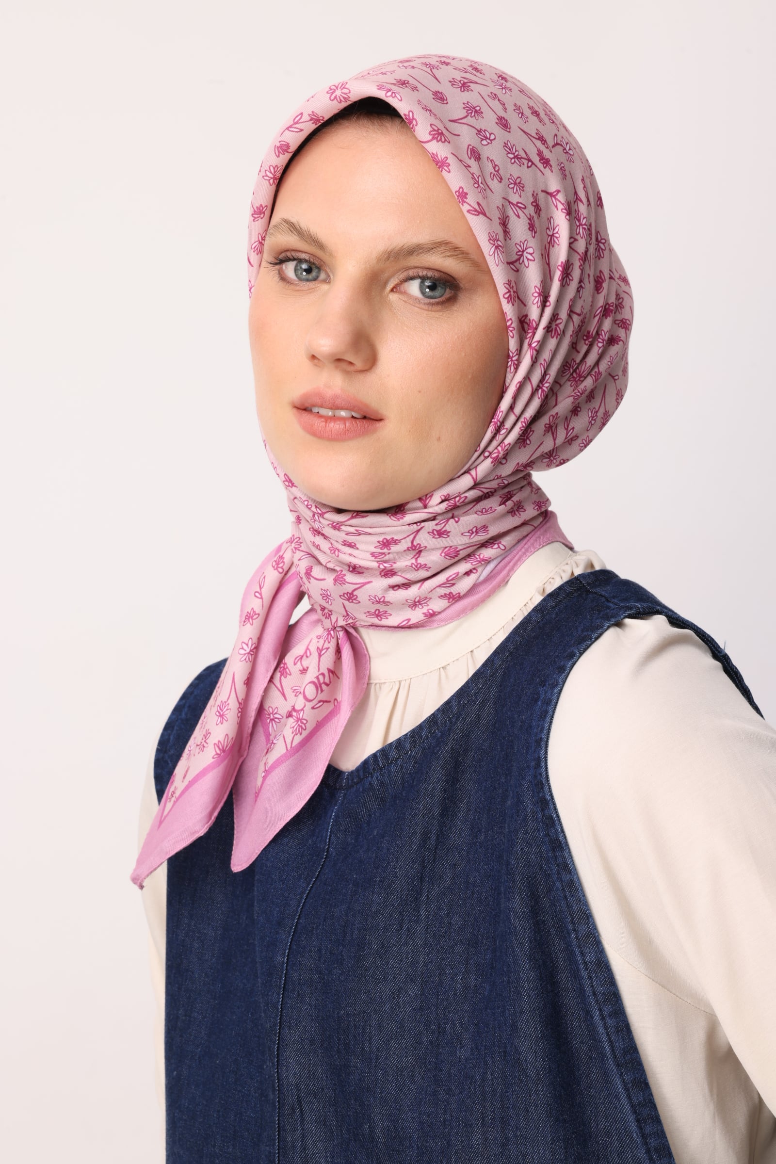 Toptan Minor Desen Pamuk Eşarp - Pembe