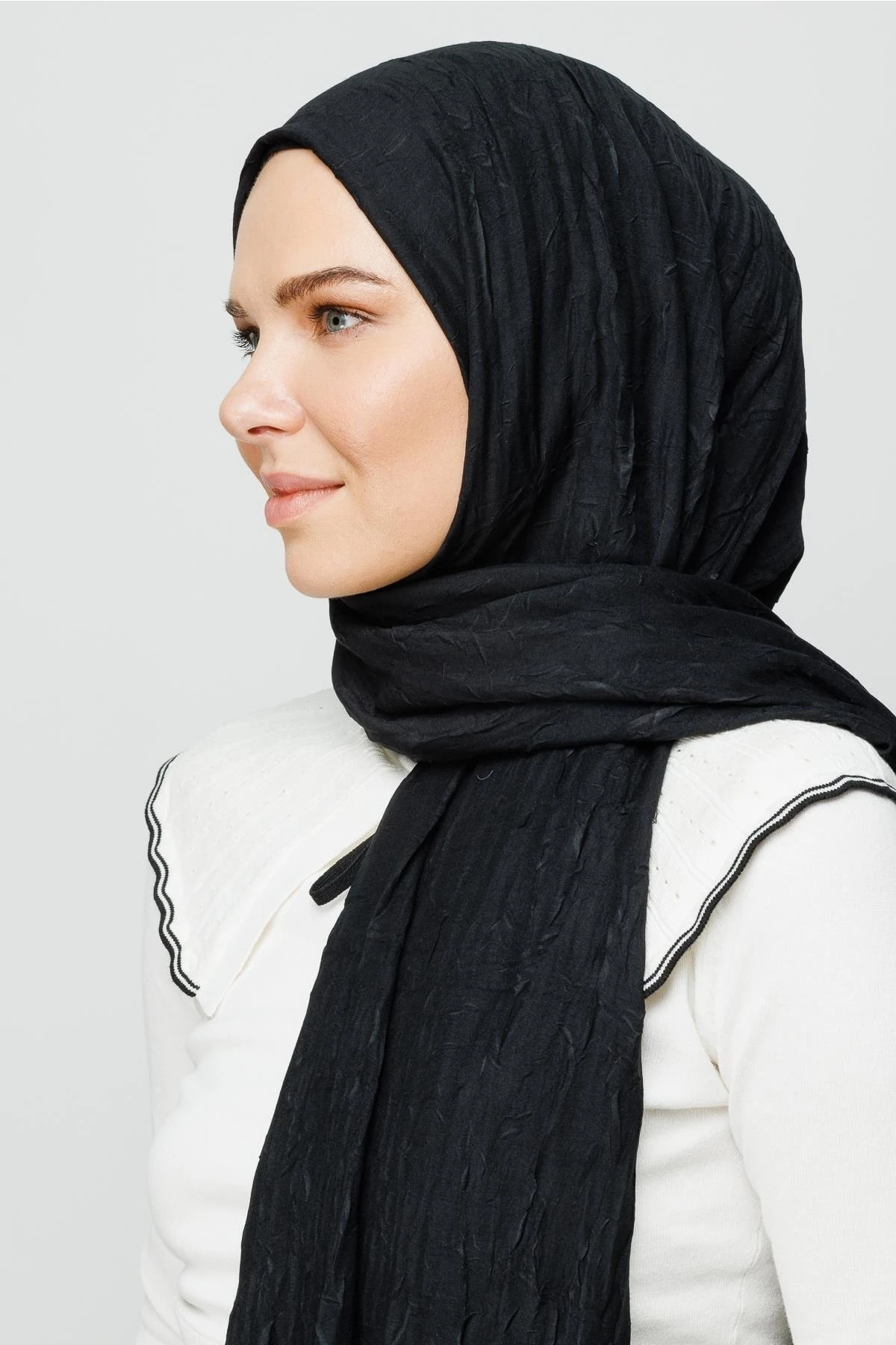 Bamboo Shawl - Black