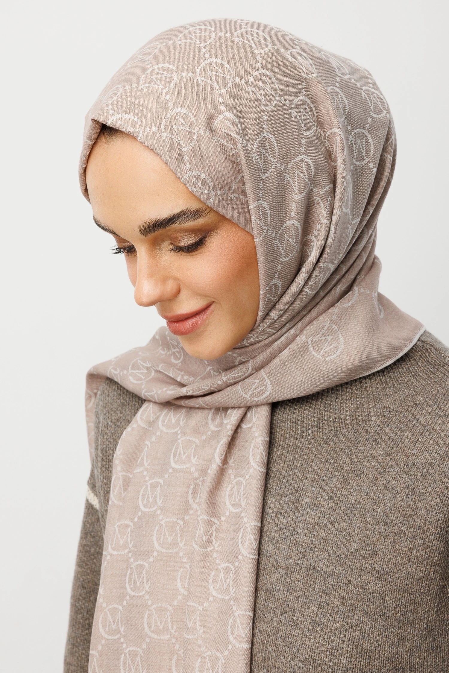 Toptan Yün İpek Şal - Soft Pembe