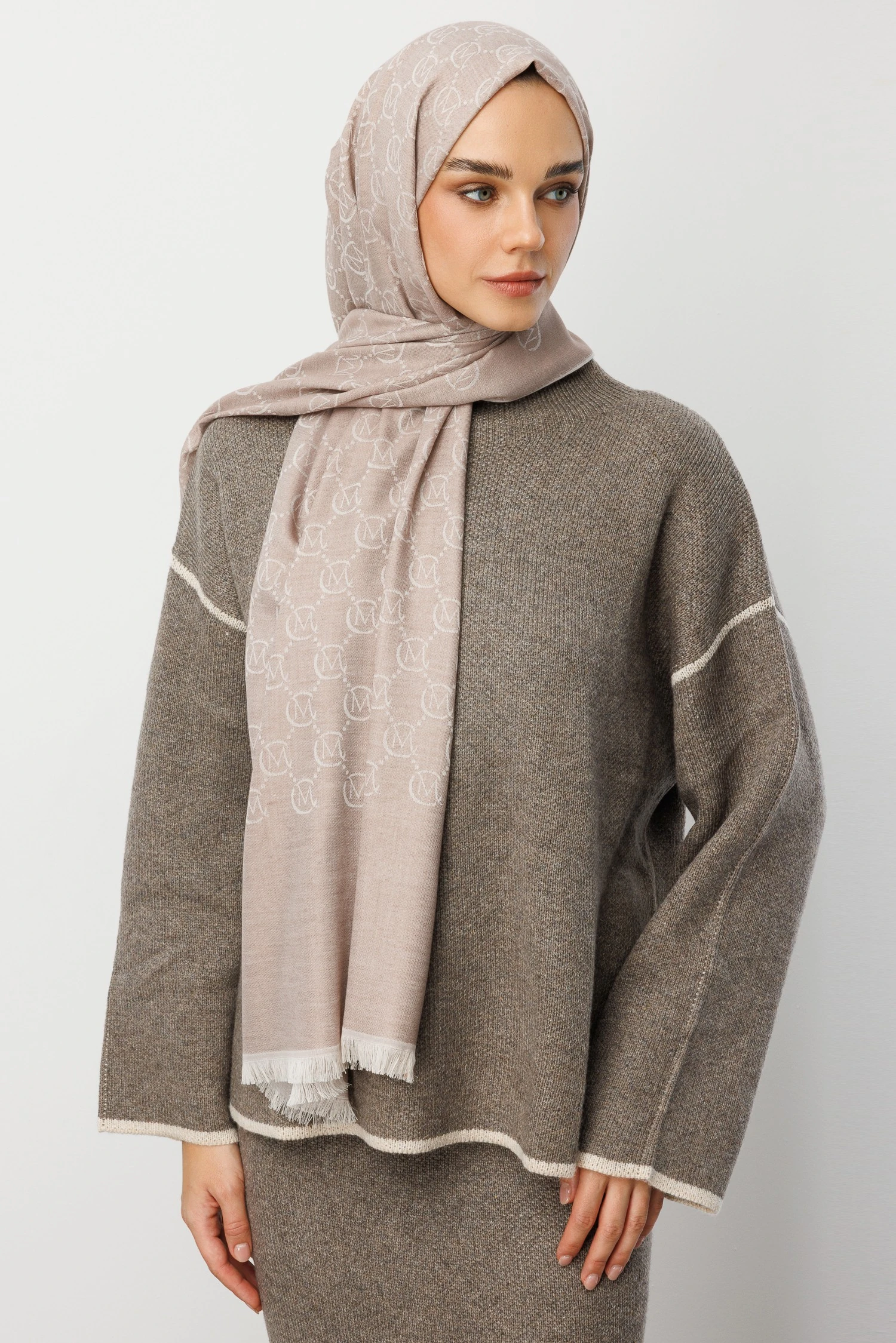 Toptan Yün İpek Şal - Soft Pembe