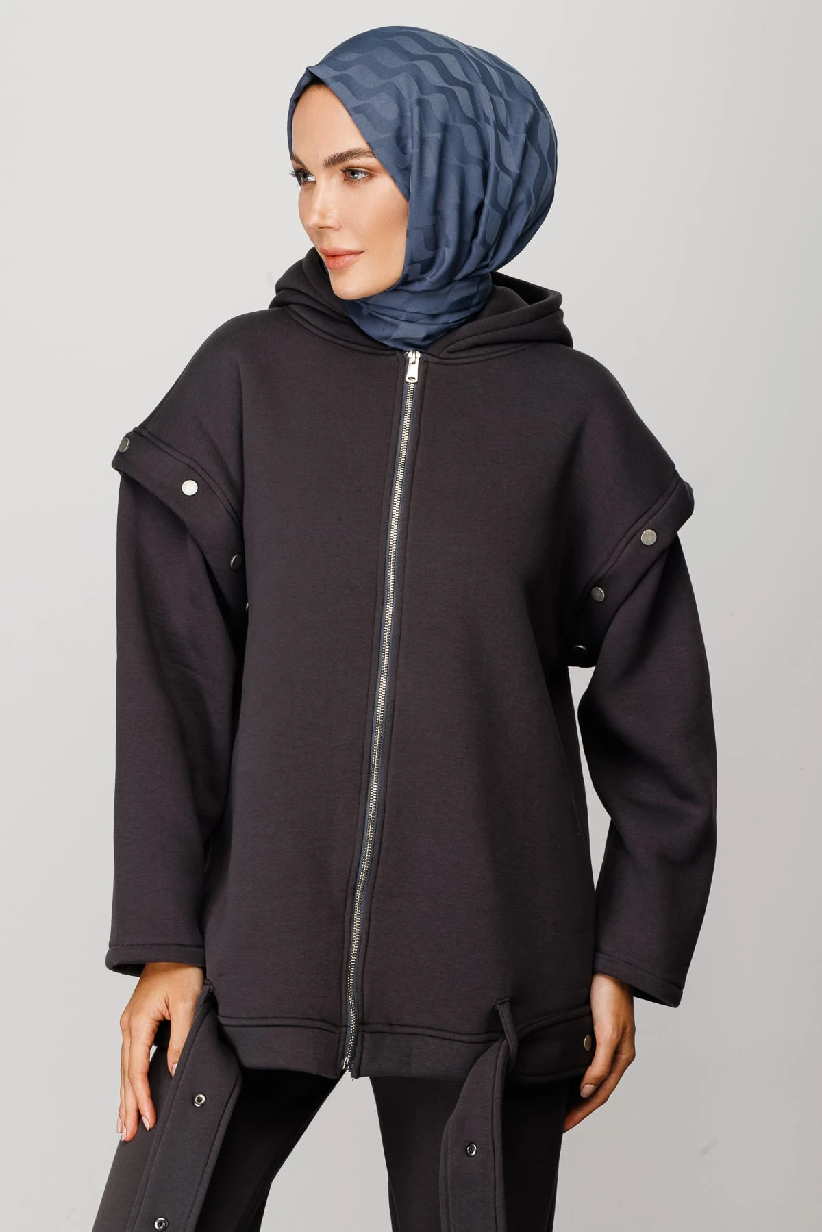 Wave-Pattern Silky Jacquard Shawl - Fume