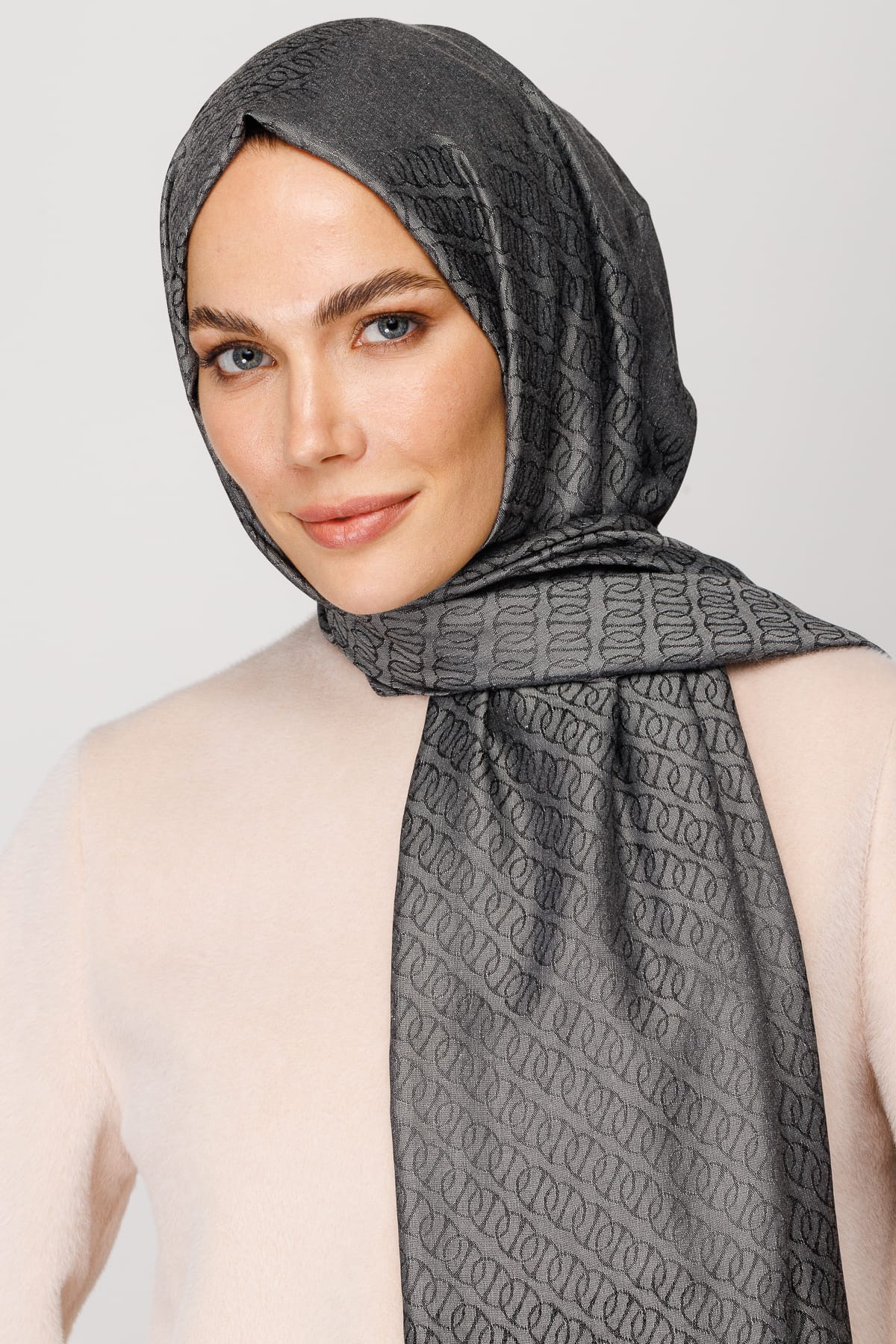 Toptan Forever Desen Parlak Jakar Şal - Füme