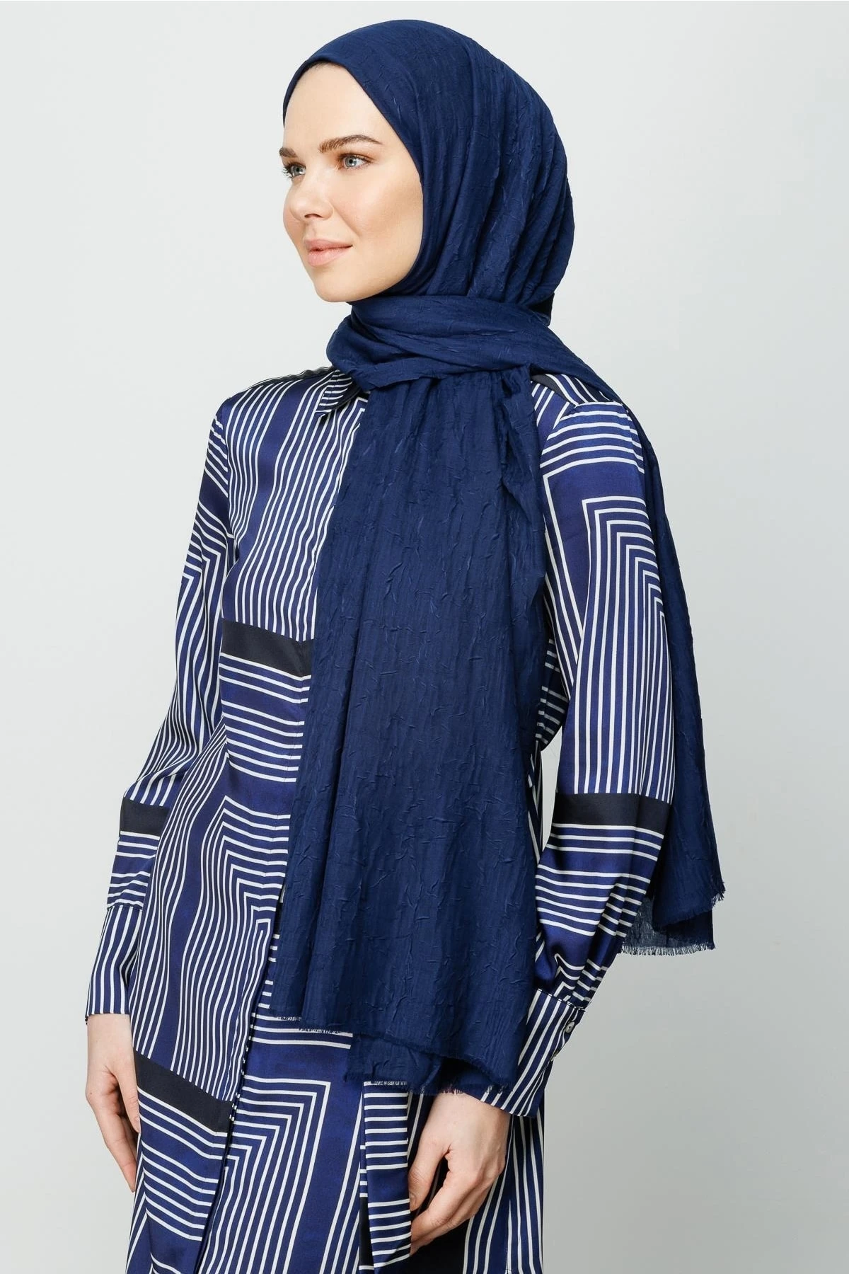 Bamboo Shawl - Navy Blue