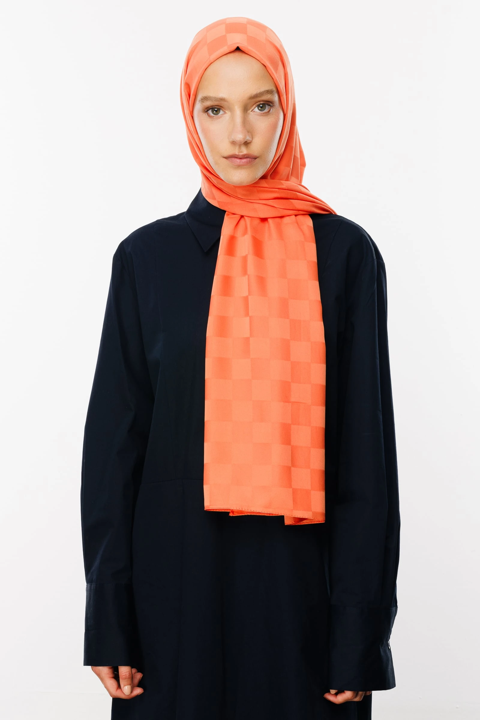 Checkers Pattern Silk Jacquard Shawl - Pinkymouth