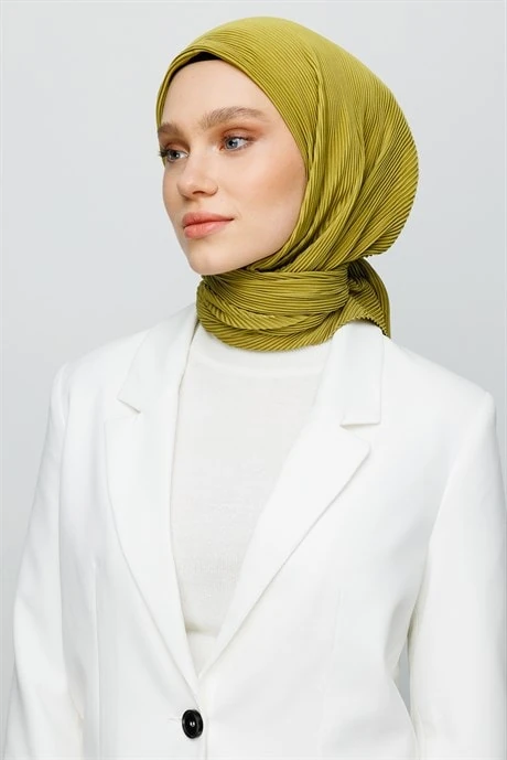Pleated Scarf - Olive