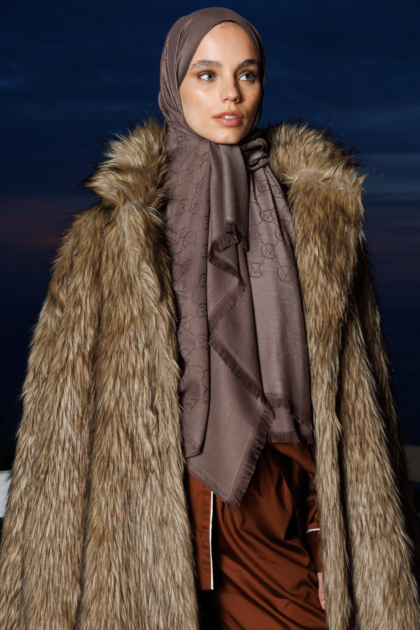 Wholesale Wool Silk Shawls - Mink