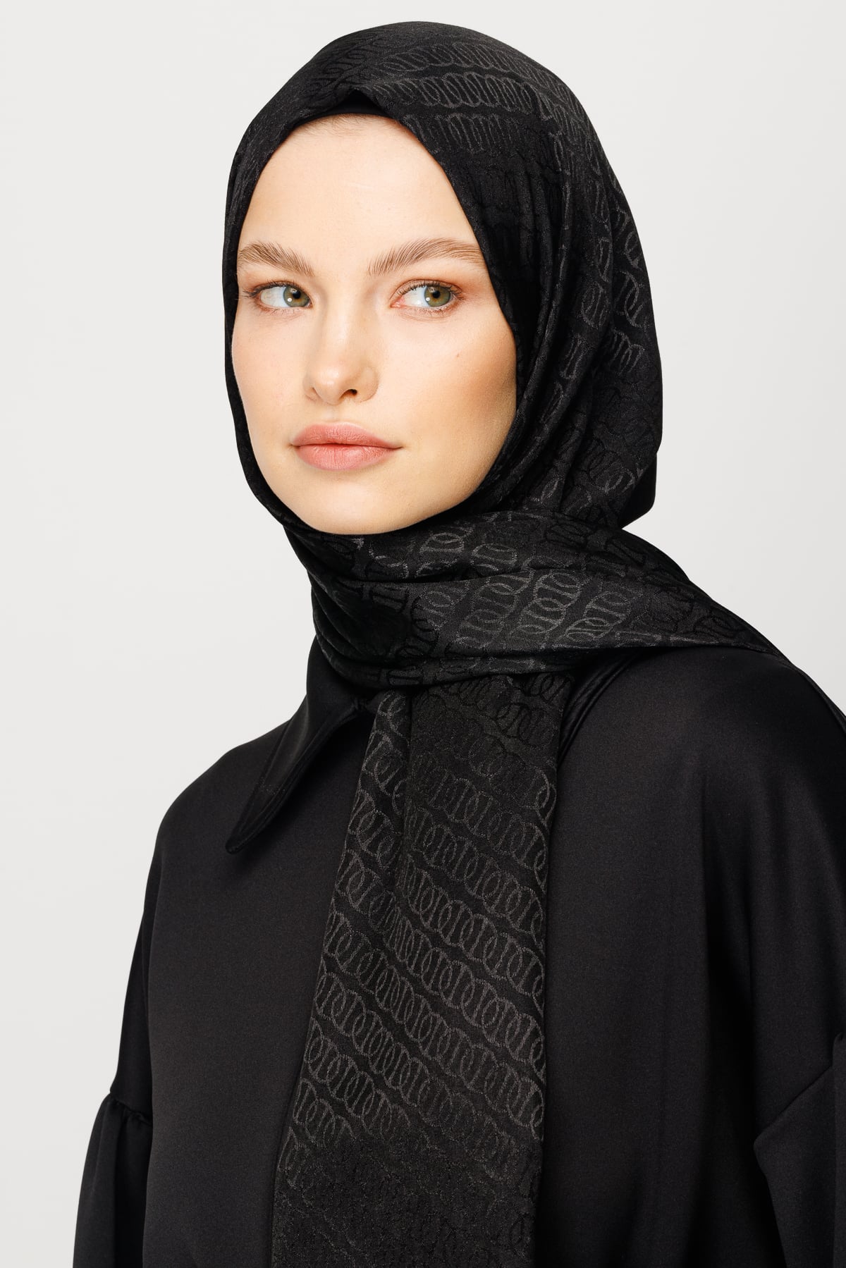Wholesale Forever Pattern Shiny Jacquard Shawl - Black