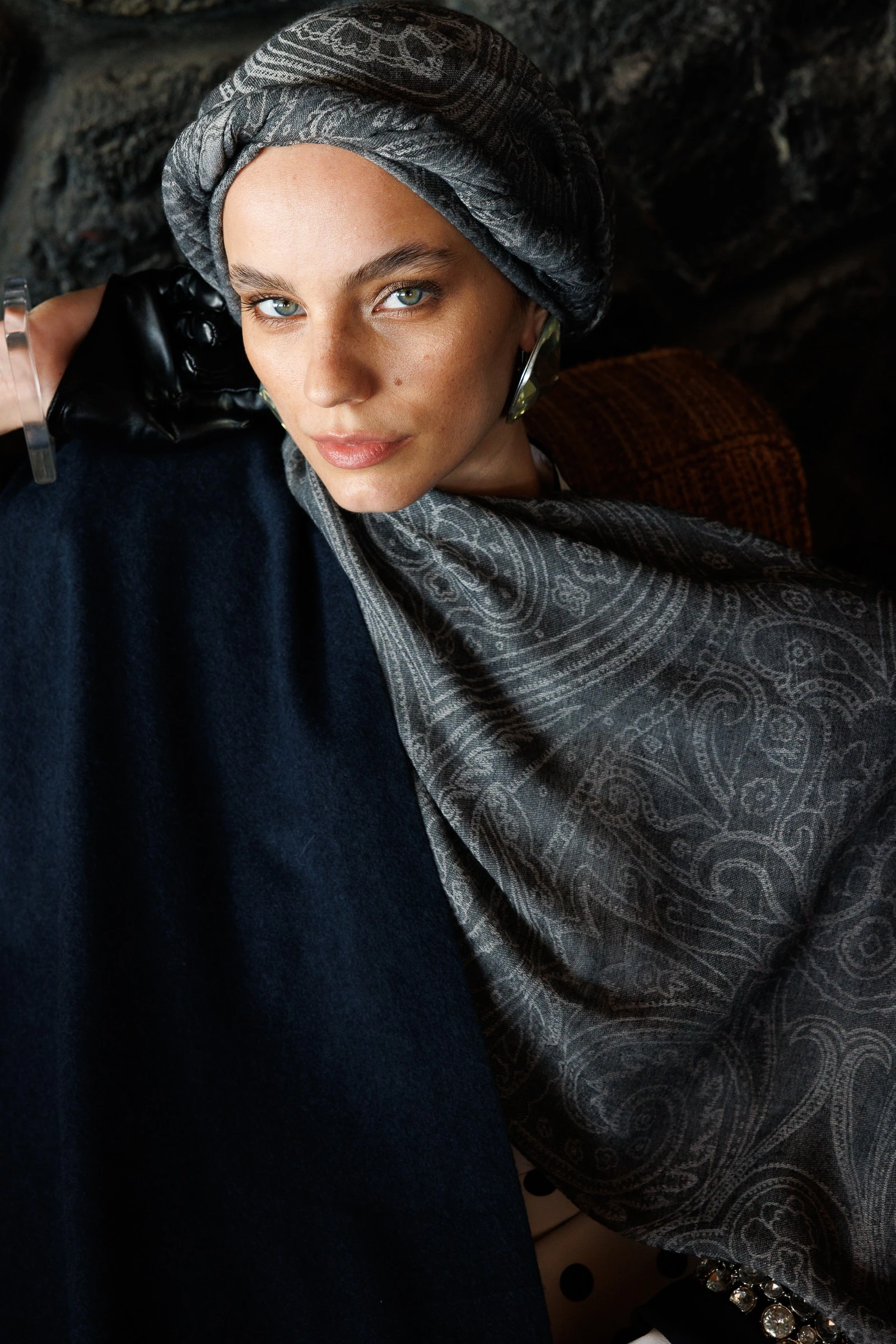 Toptan Rumi Desen Yün Kaşmir Şal - Siyah