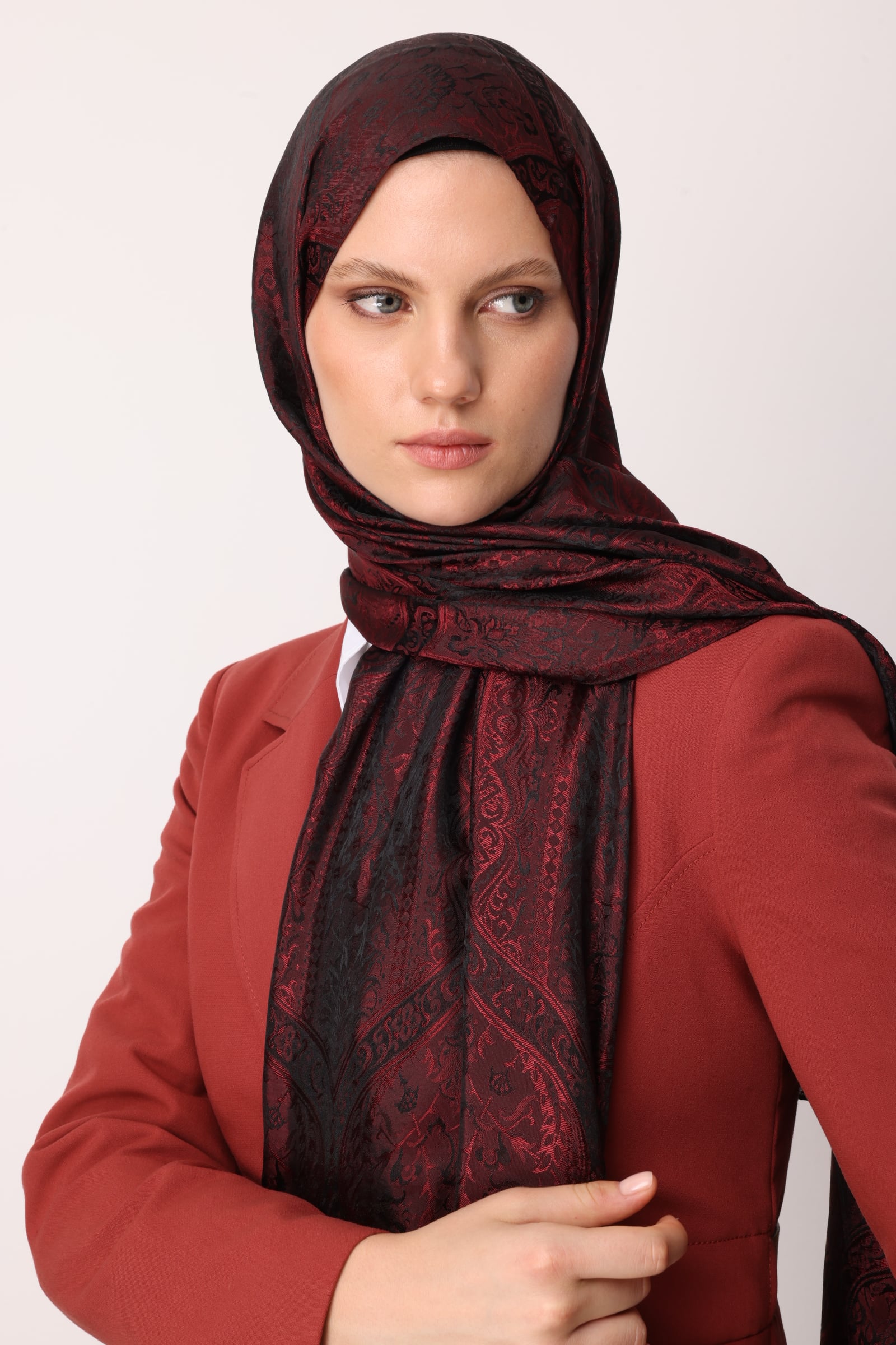 Toptan Soler Desen Shine Line Şal - Siyah-Bordo