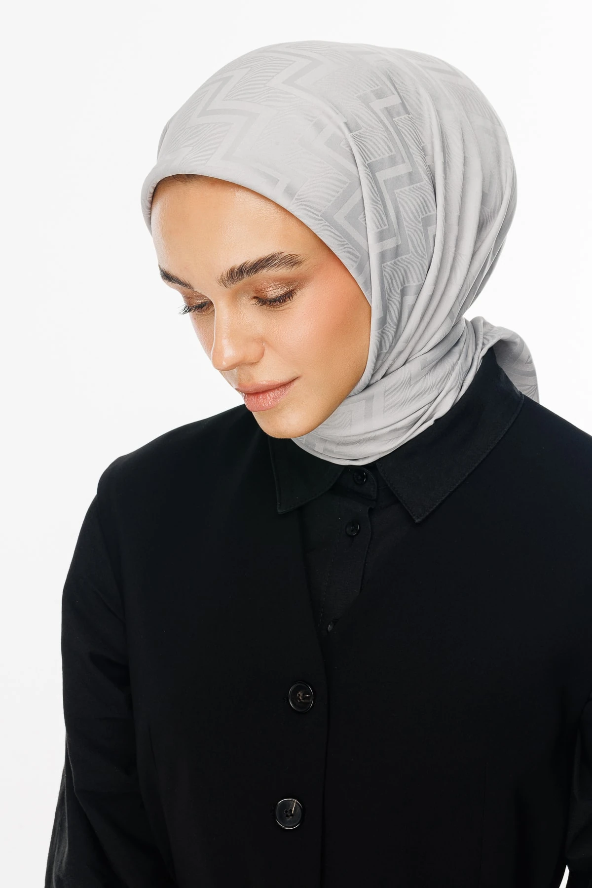 Viora Pattern Silky Jacquard Scarf - Silver