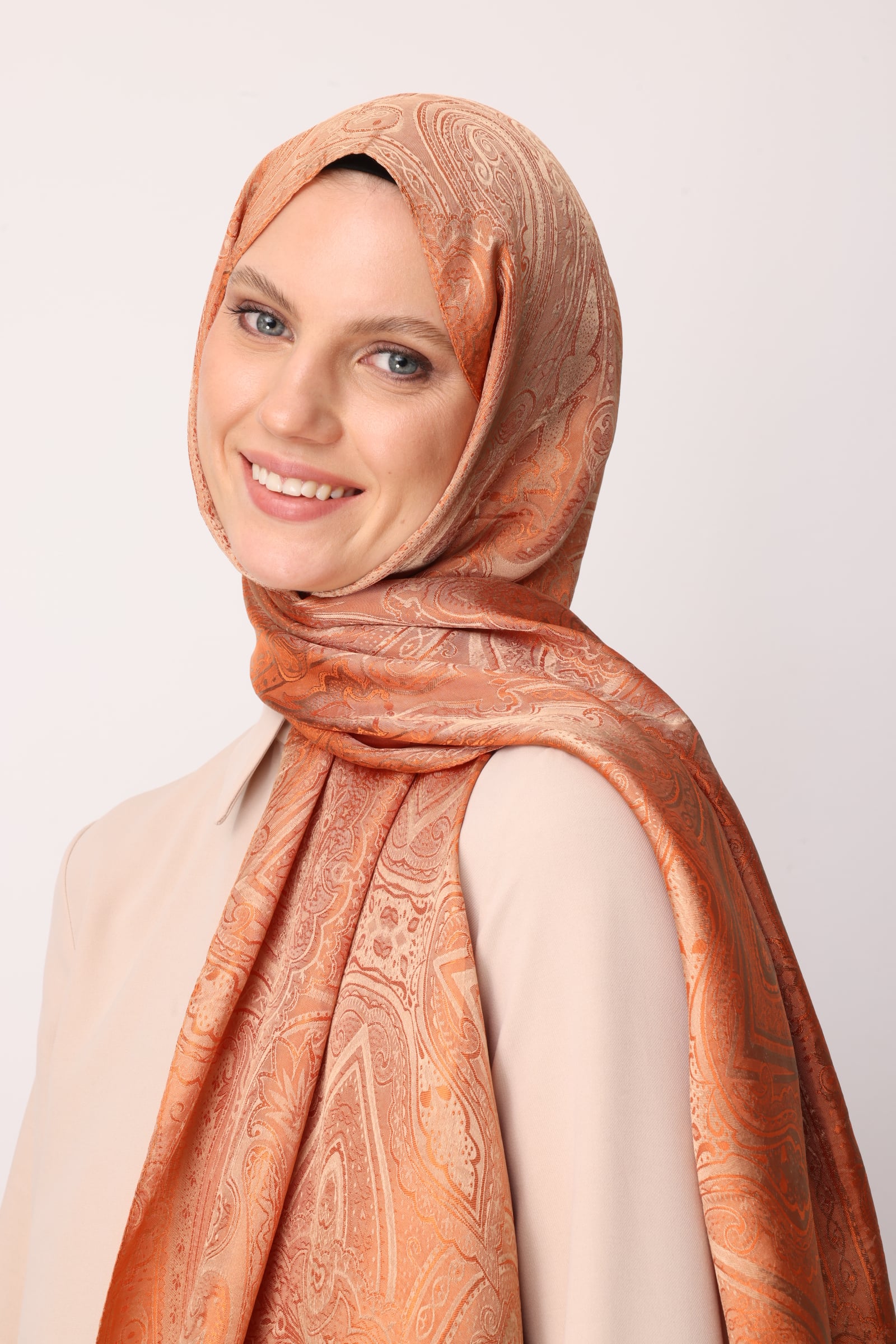 Liva Pattern Shine Line Shawl - Mink-Cinnamon
