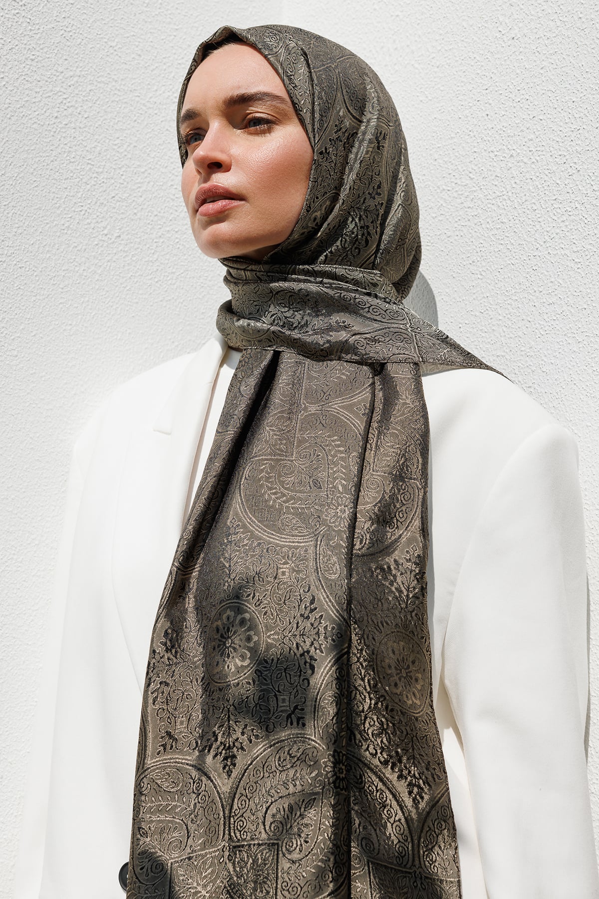 Toptan Vera Desen Shine Line Şal - Siyah-Bej