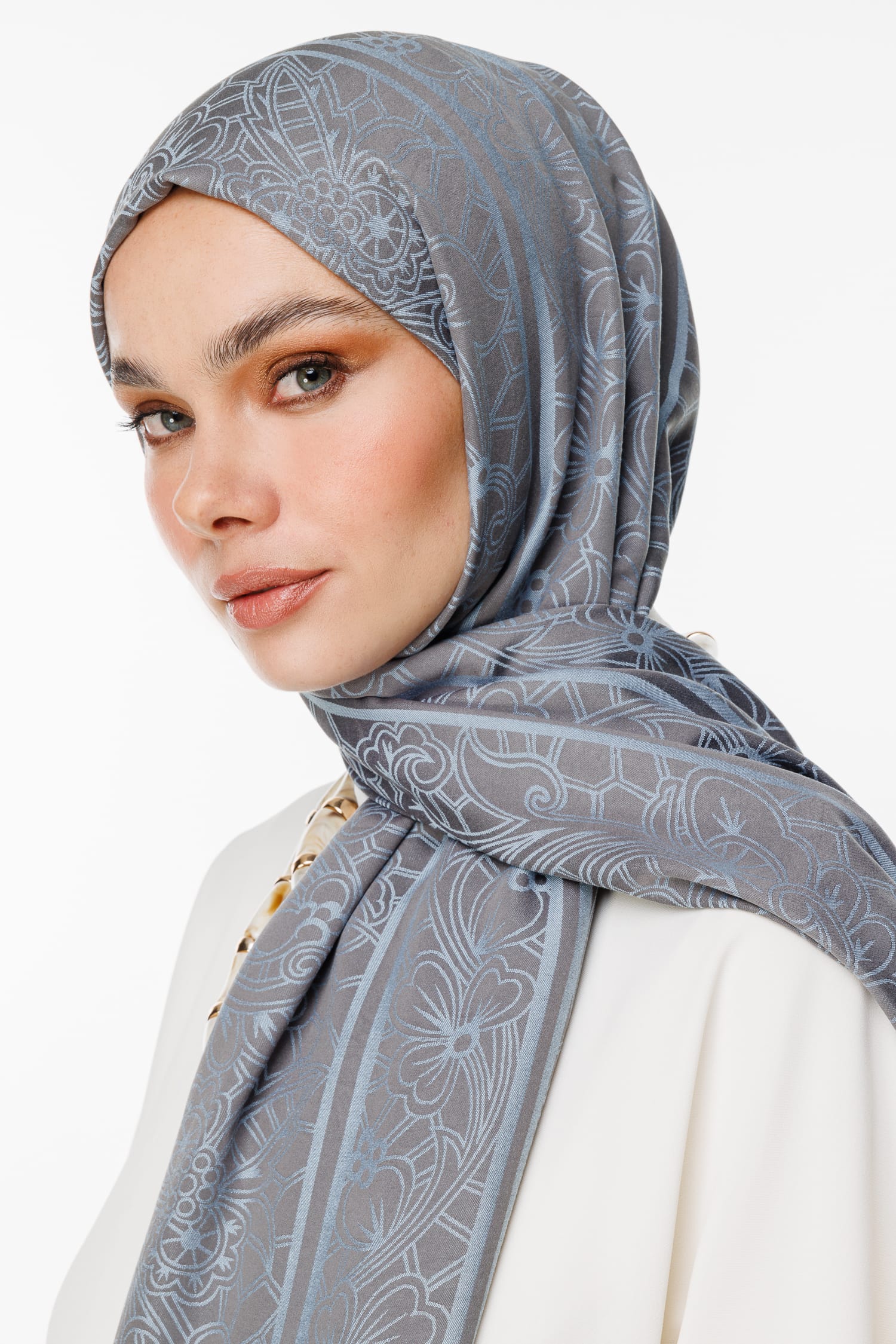 Lavin-Pattern Reversible Shawl - Dark Gray-Light Blue