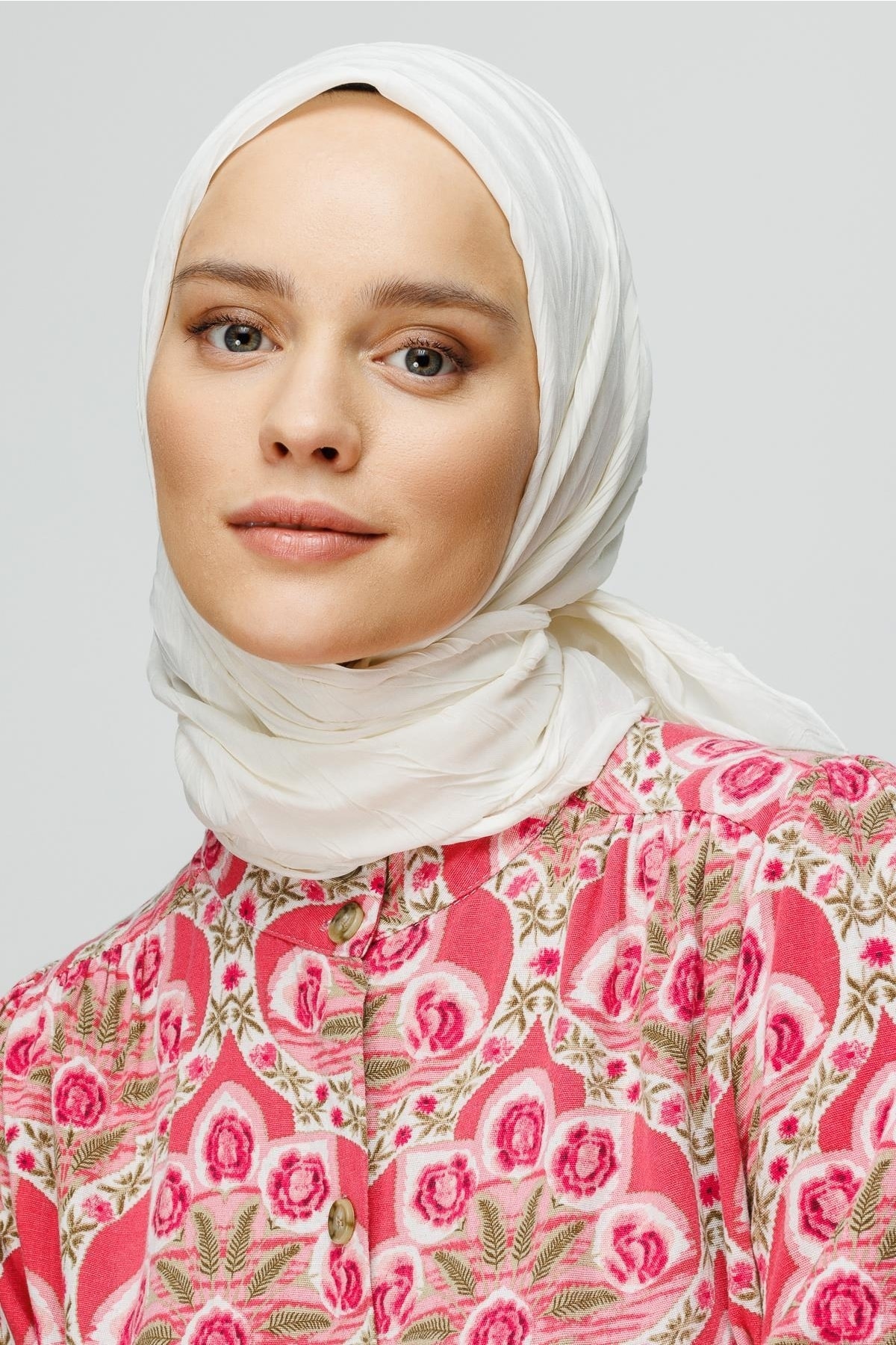 Pleated Bamboo Scarf - Ecru