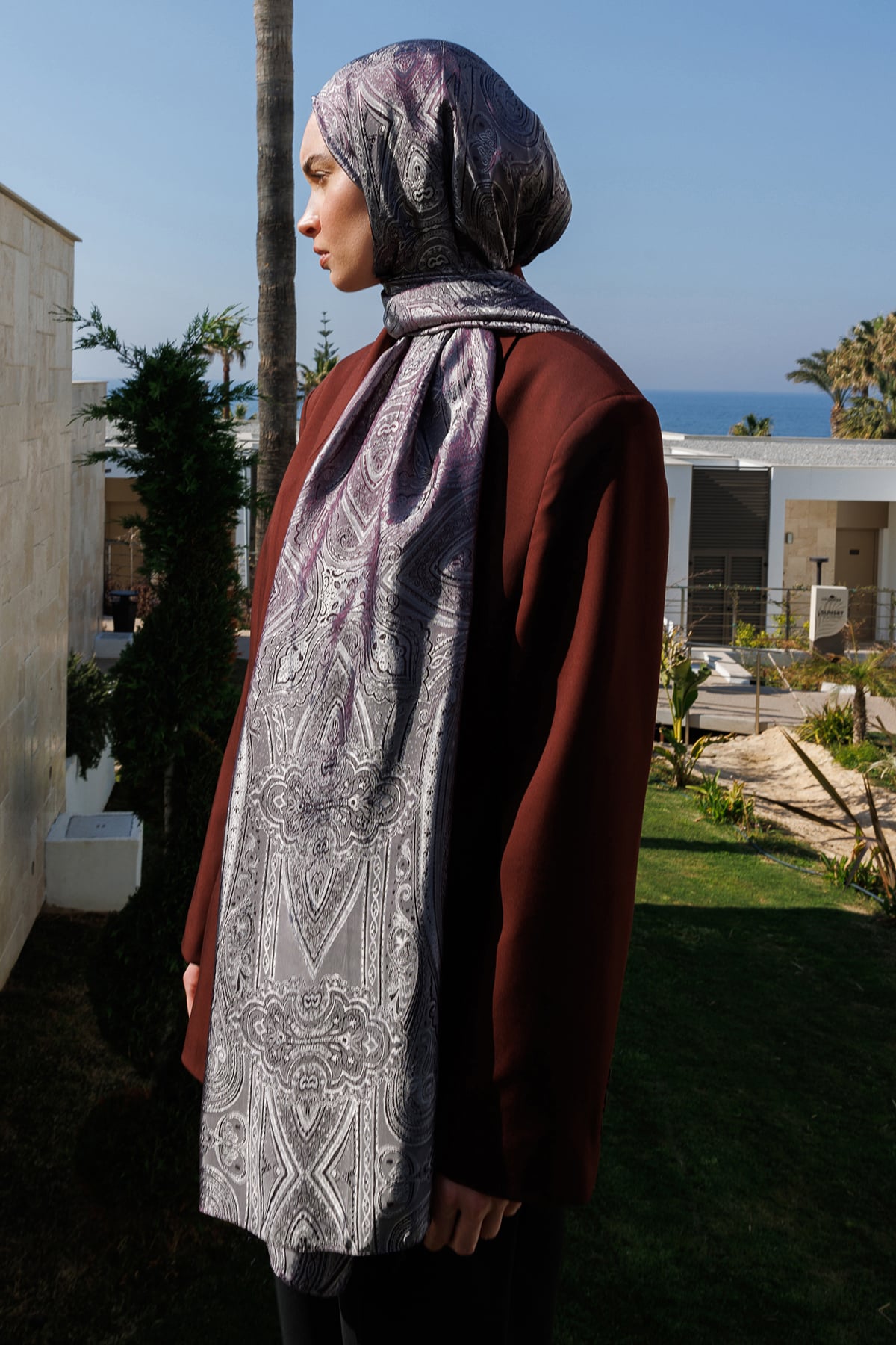 Liva Pattern Shine Line Shawl - Purple-Gray