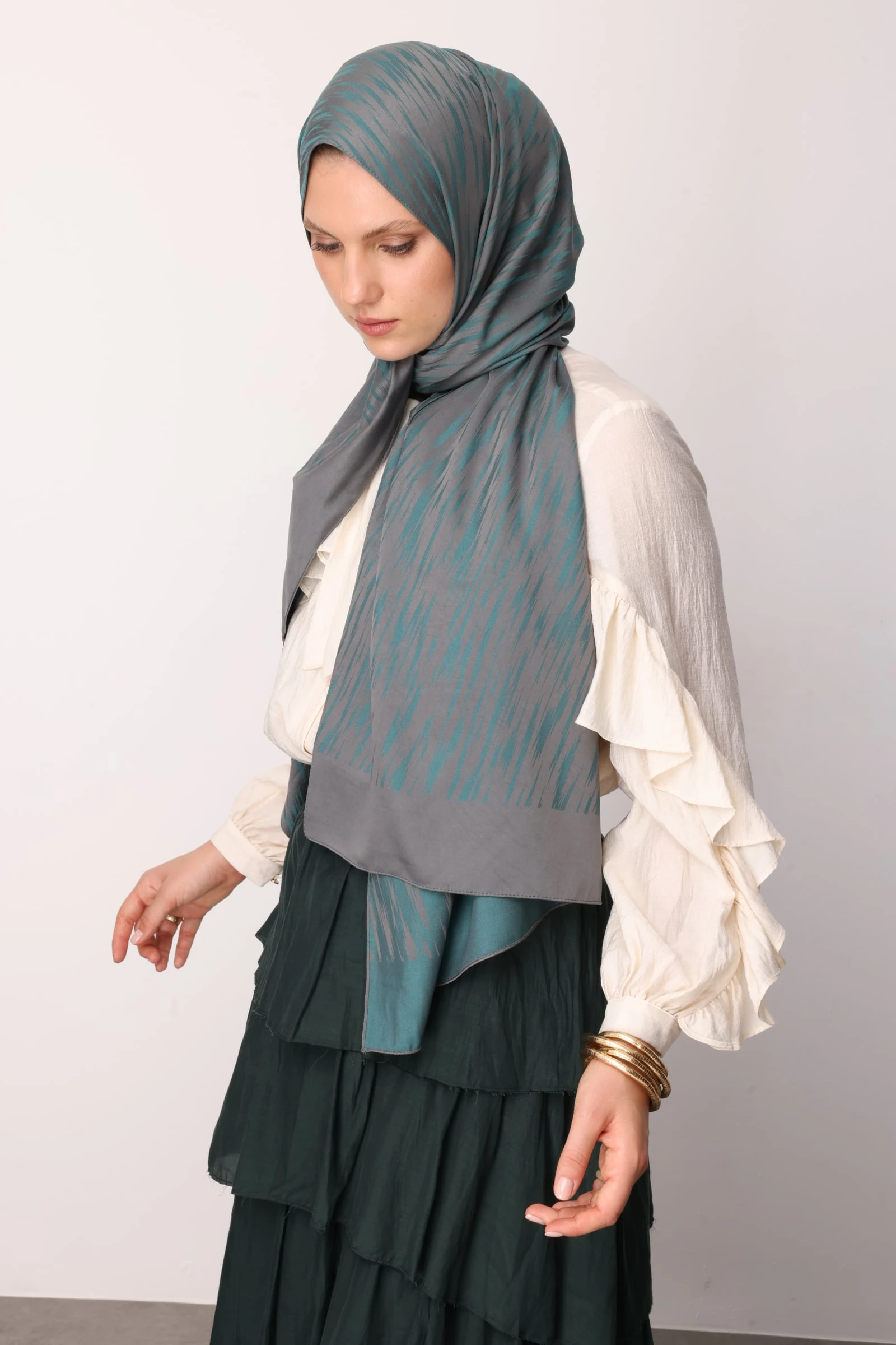 Toptan Selis Desen Çift Taraflı Şal - Koyu Gri-Zümrüt