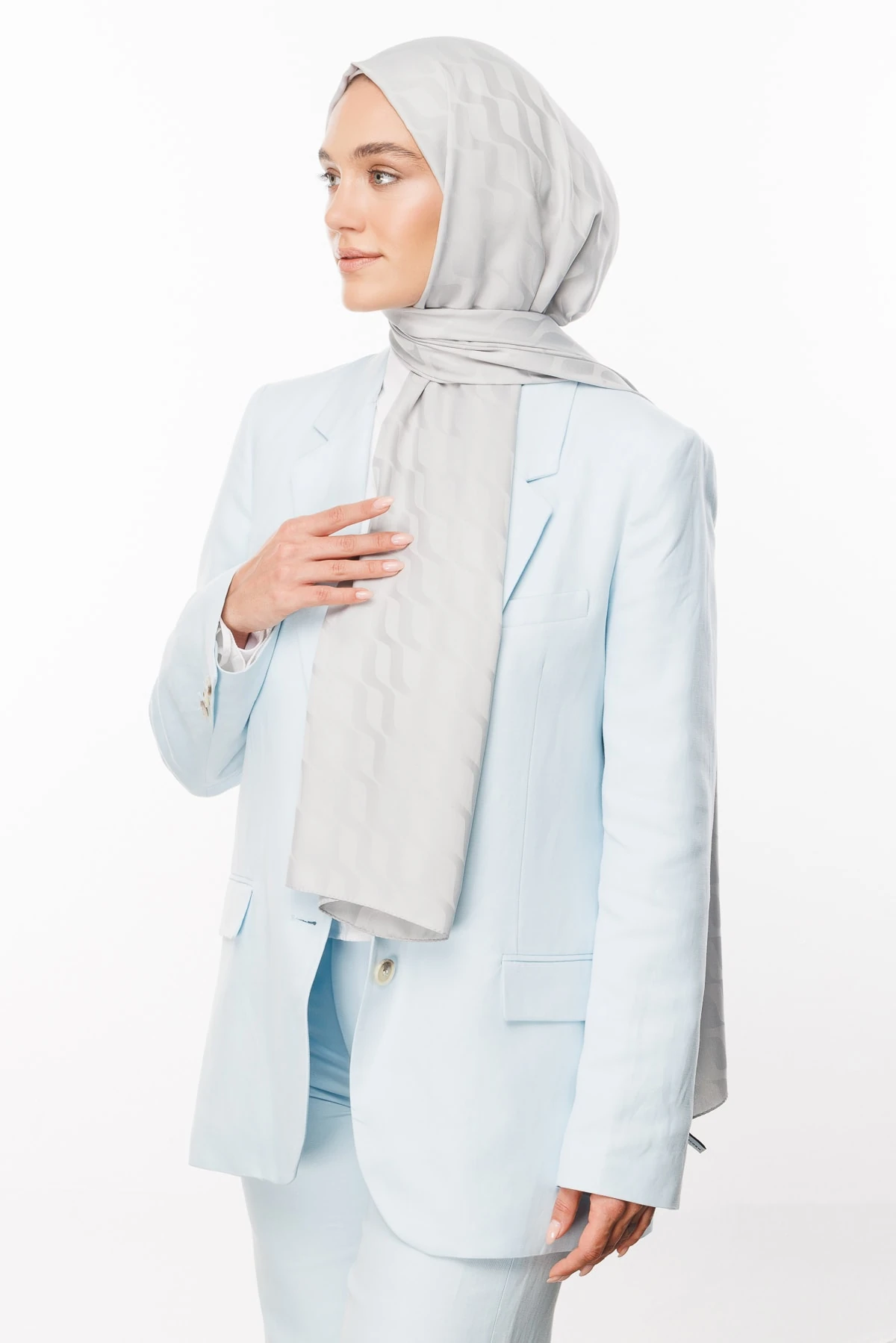 Toptan Dalga Desen İpeksi Jakar Şal - Soğuk Gri