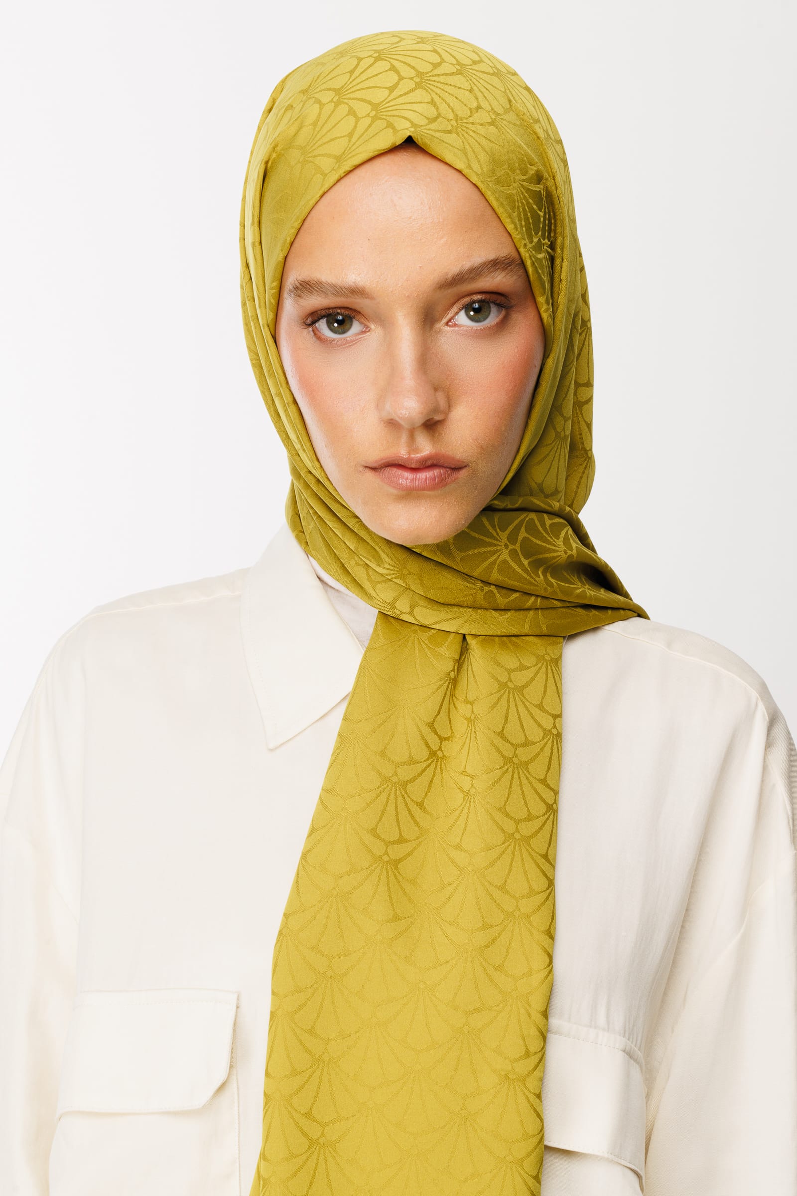 Lotus Pattern Silk Jacquard Shawl - Olive Green