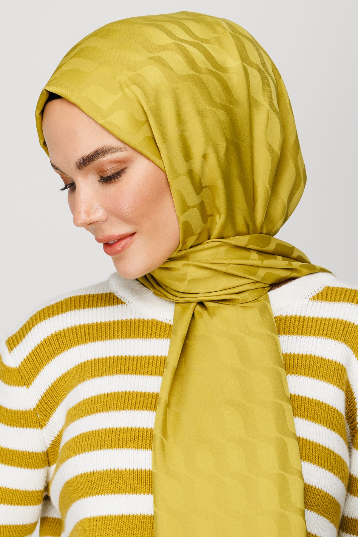 Toptan Dalga Desen İpeksi Jakar Şal - Oliv Yeşili