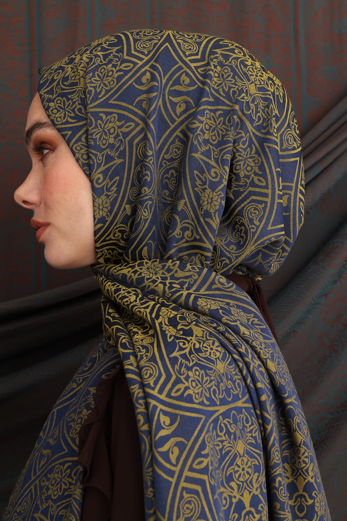Morocco Pattern Double-Sided Shawl - Navy Blue-Oil Green