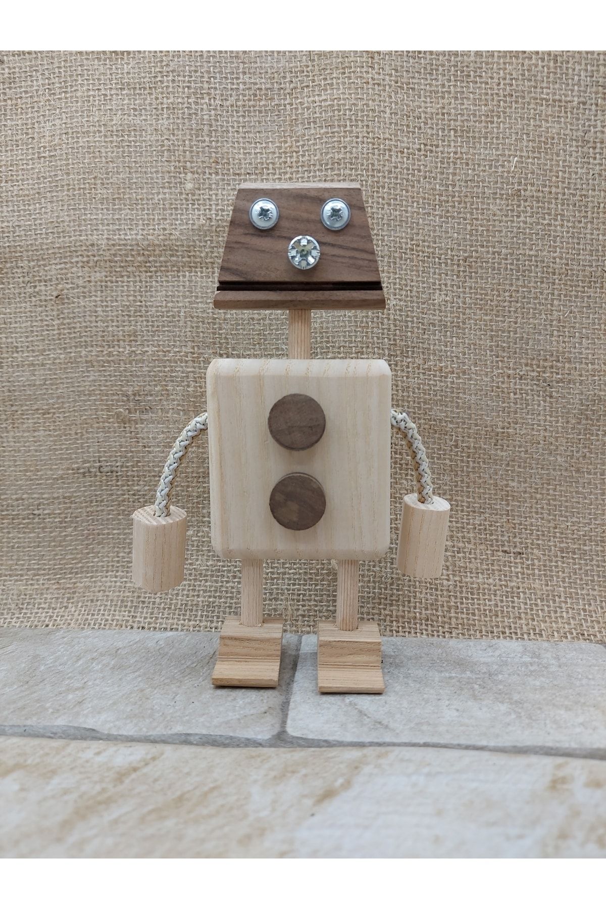 Ahşap Robot Oyuncak