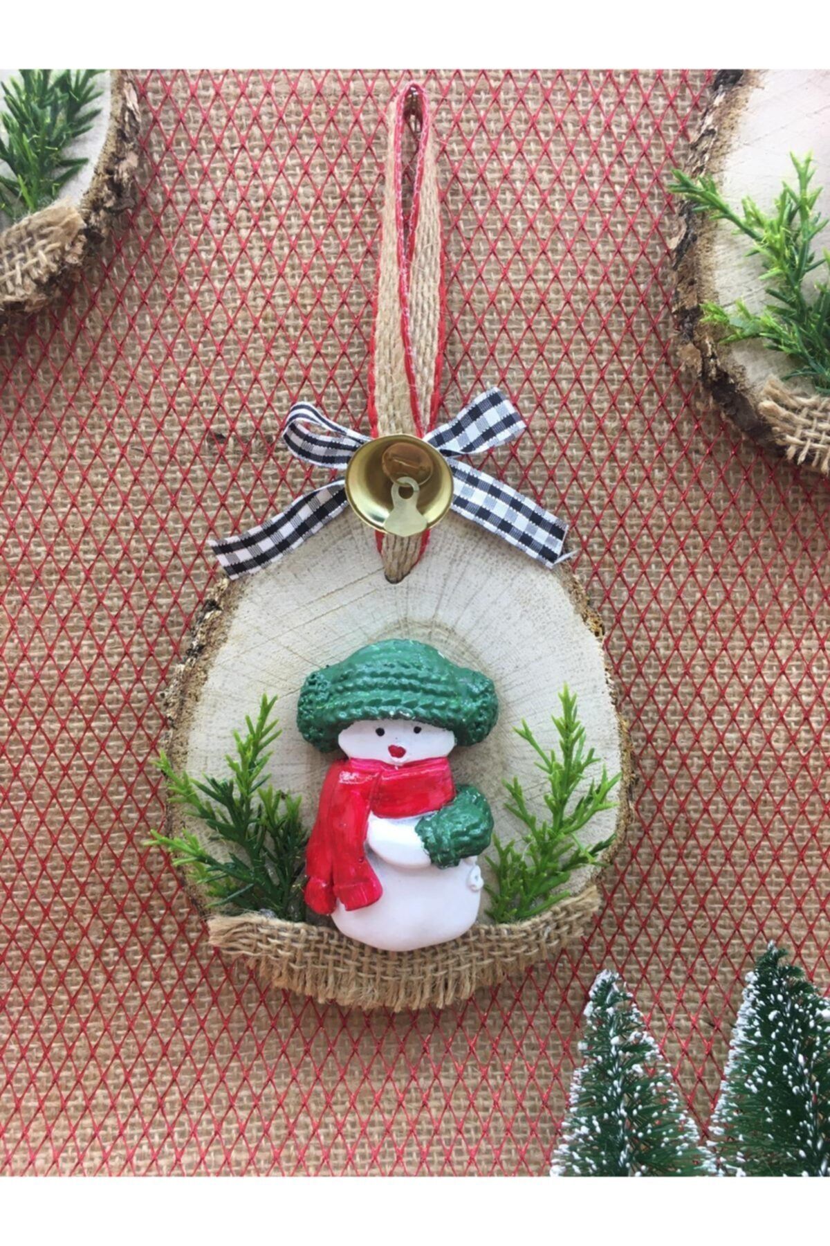 Yeşil Şapkalı Kardanadam Yılbaşı Süsü