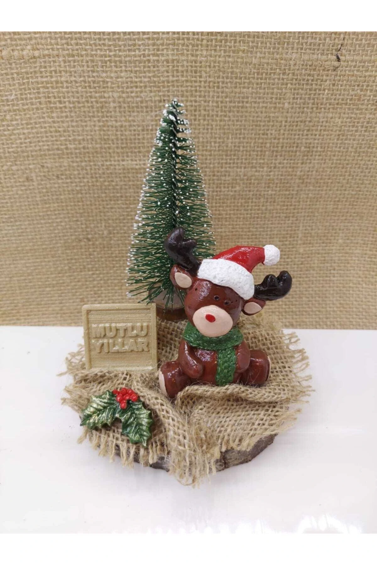 Doğadaki Geyik Mutlu Yıllar