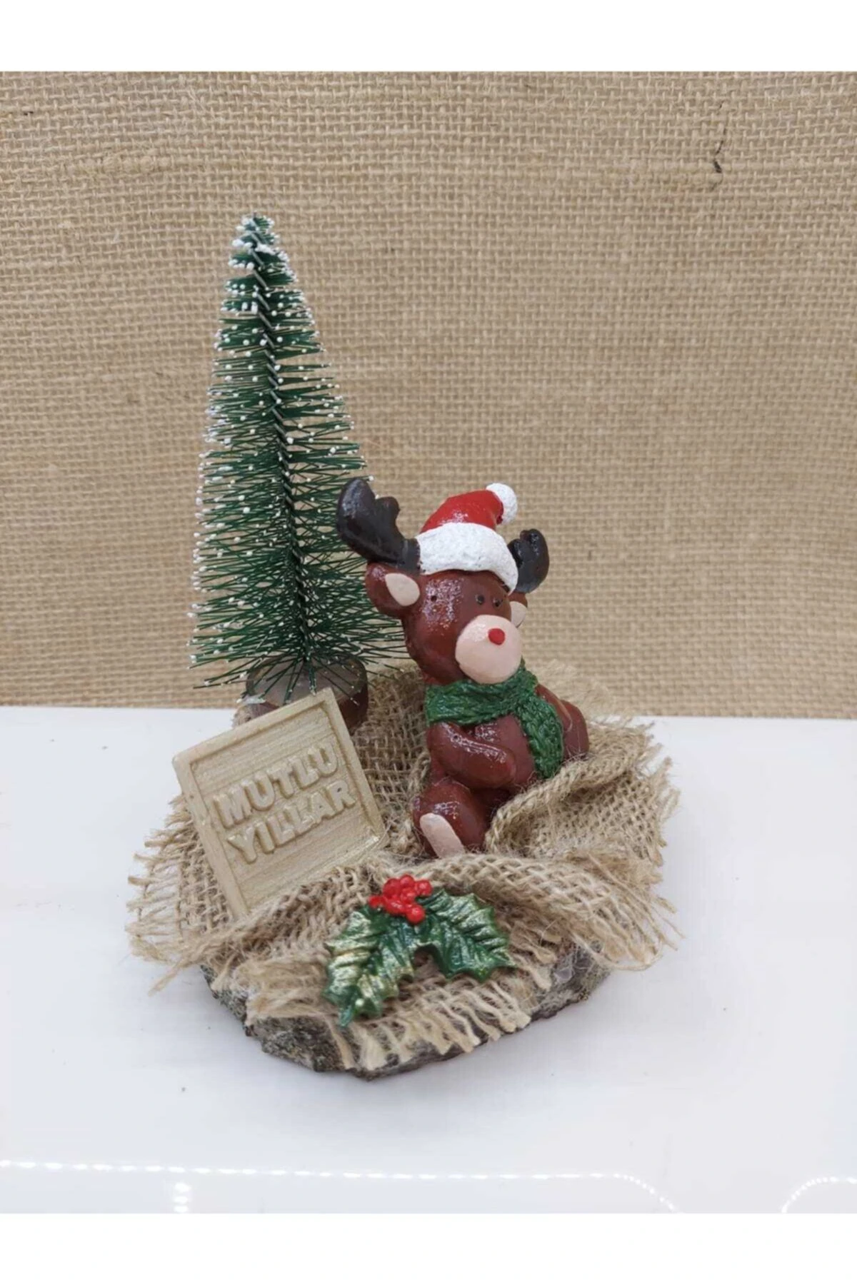 Doğadaki Geyik Mutlu Yıllar