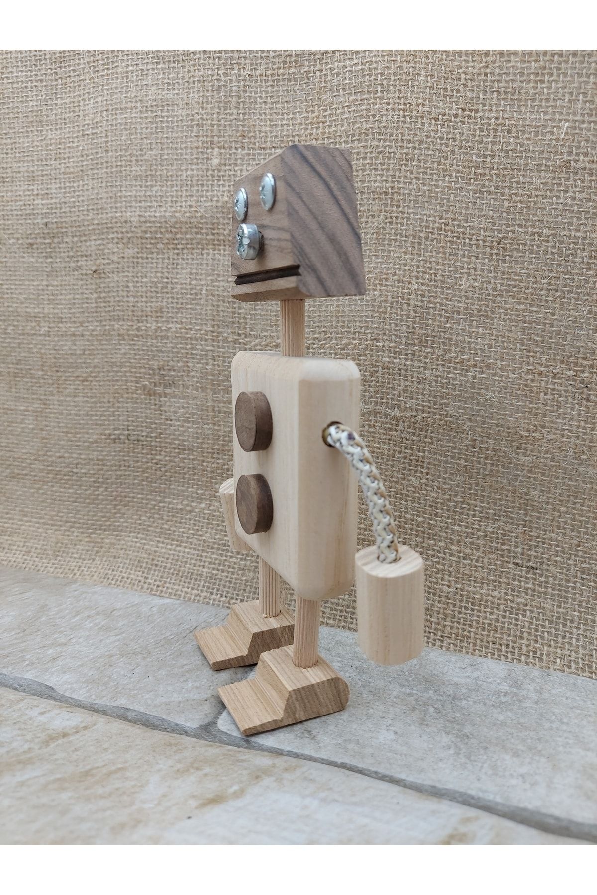 Ahşap Robot Oyuncak