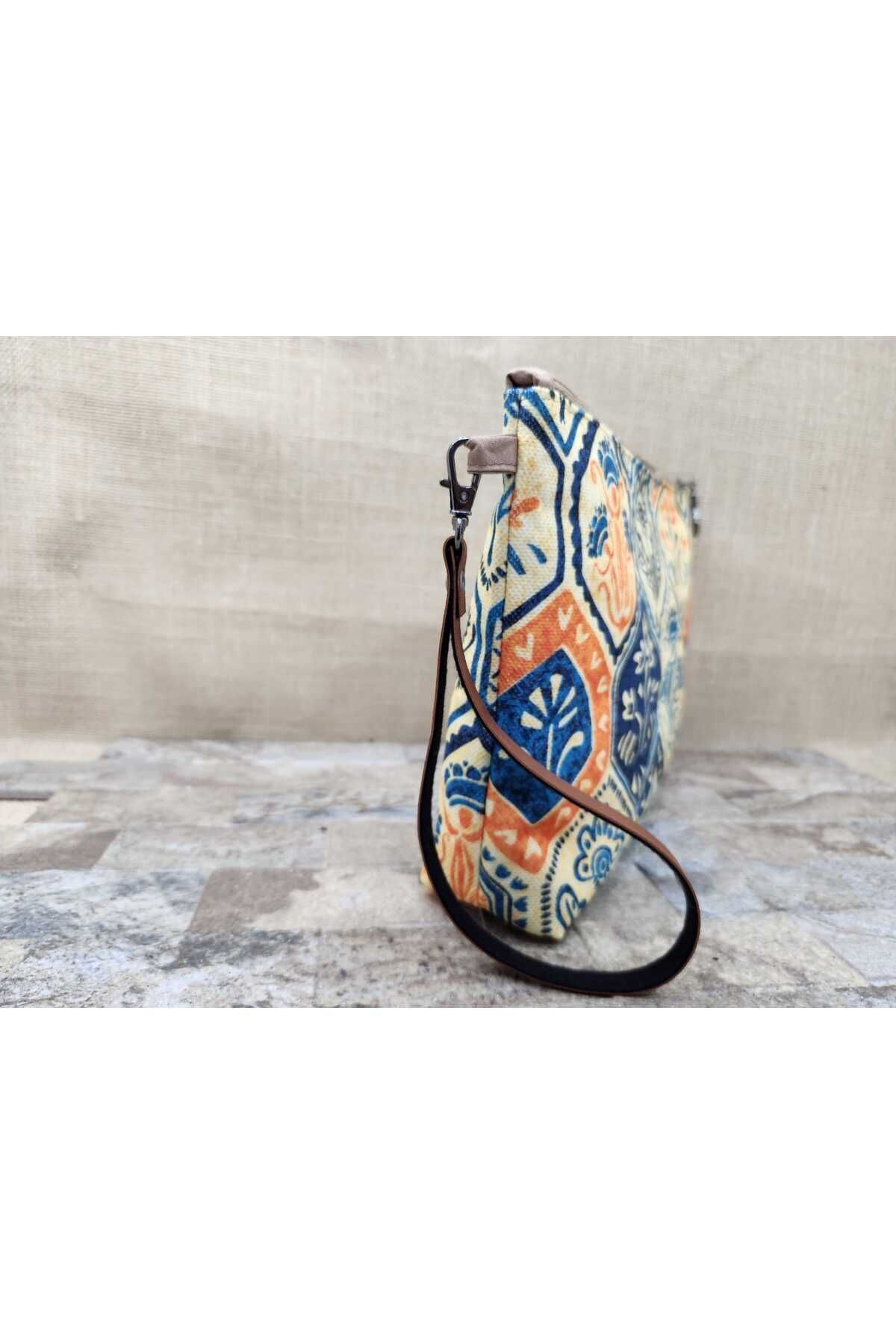 Çini Motifli Portföy Çanta