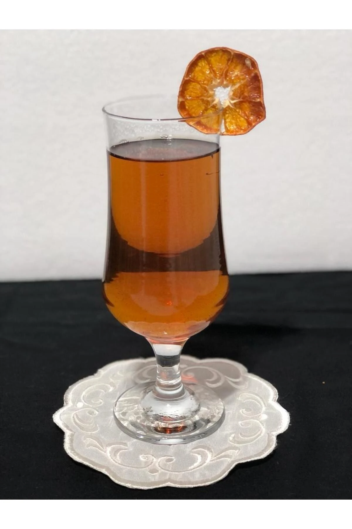 Beyaz Nakışlı Sunum Peçetesi