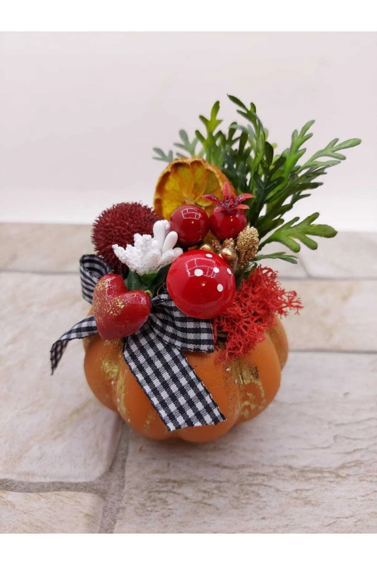 Kalp Detaylı Kabak Aranjman