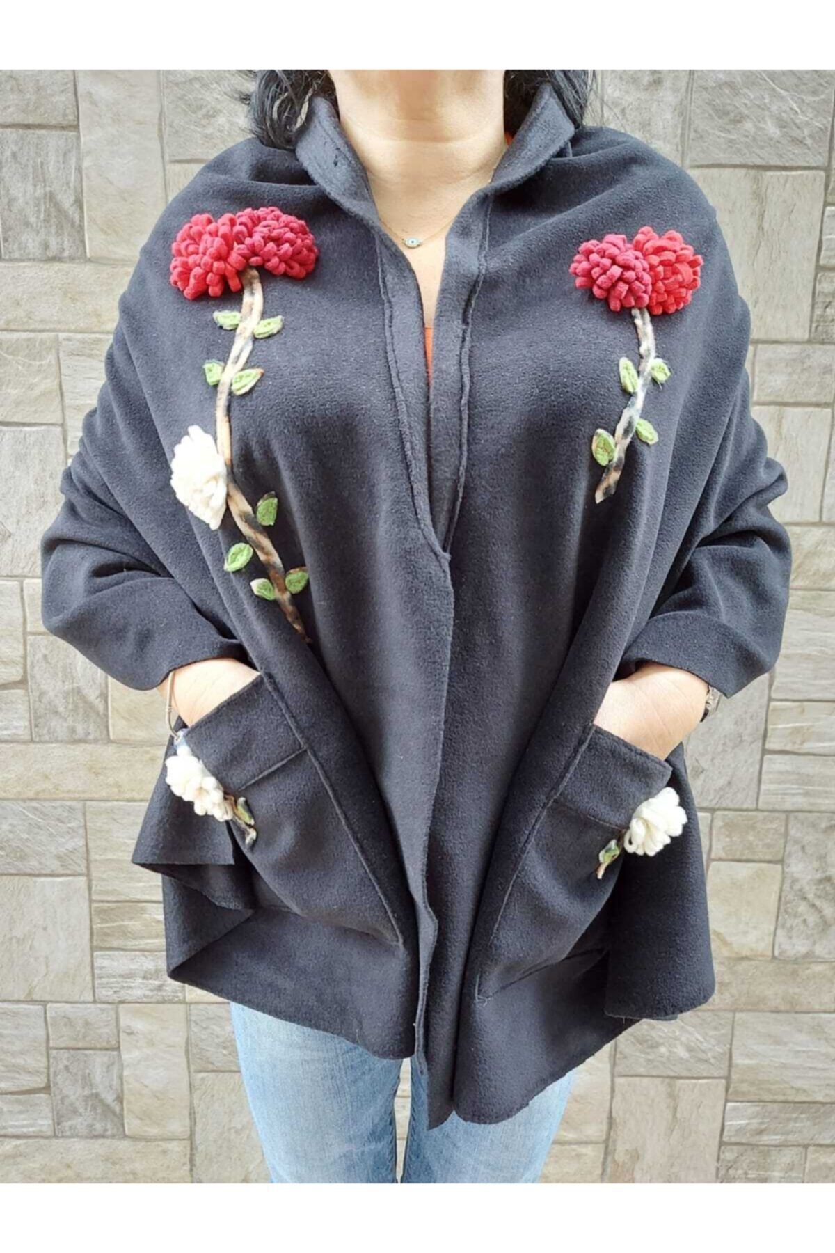 Siyah El Yapımı Şal