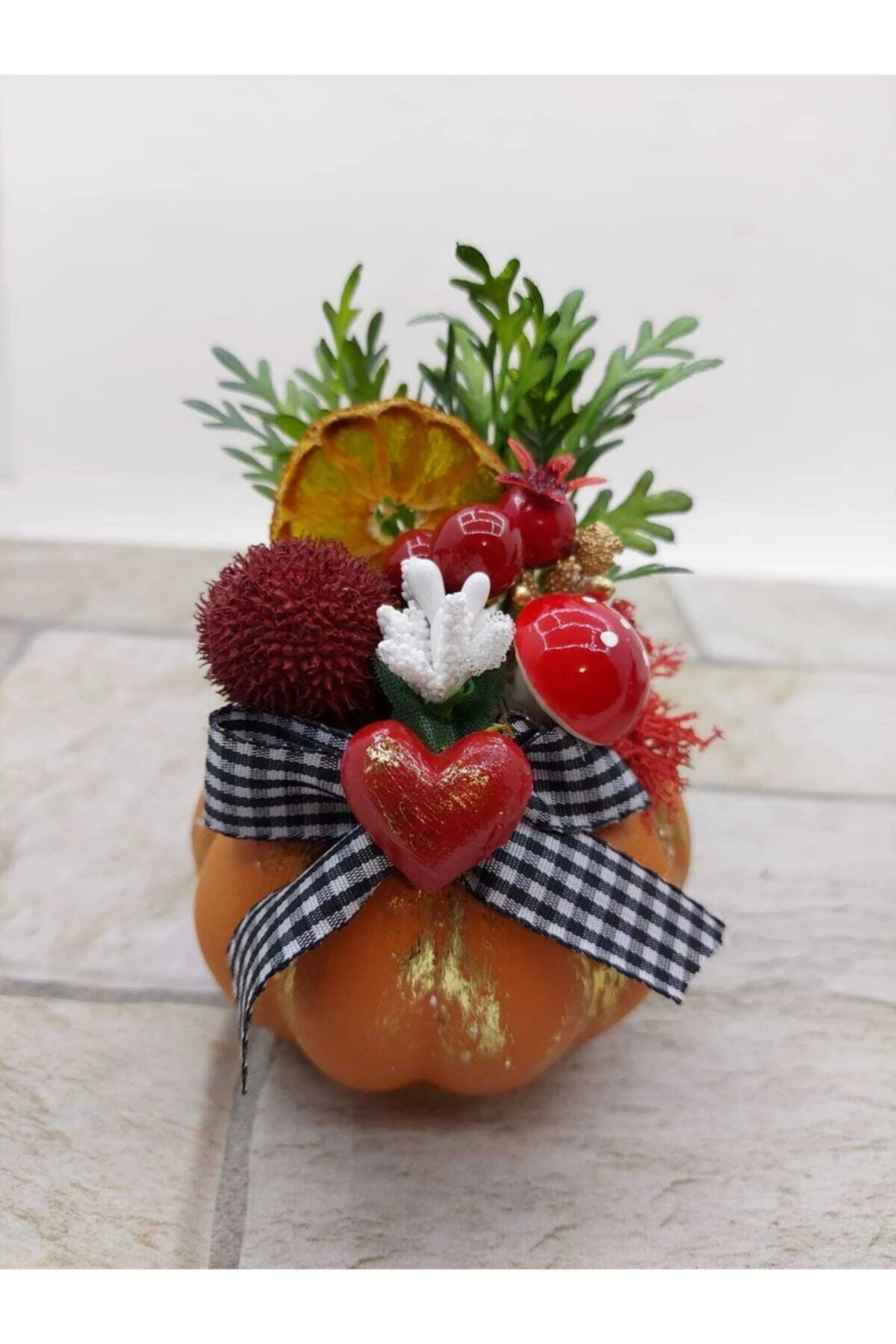 Kalp Detaylı Kabak Aranjman