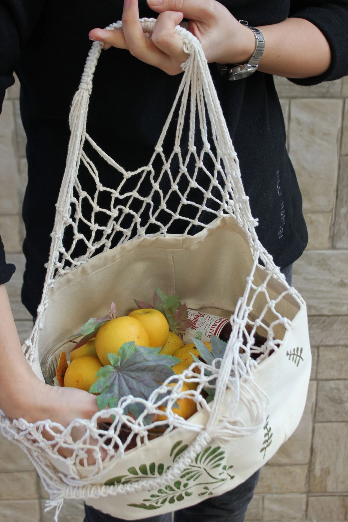 Uçuşan Yapraklar Daire File Çanta