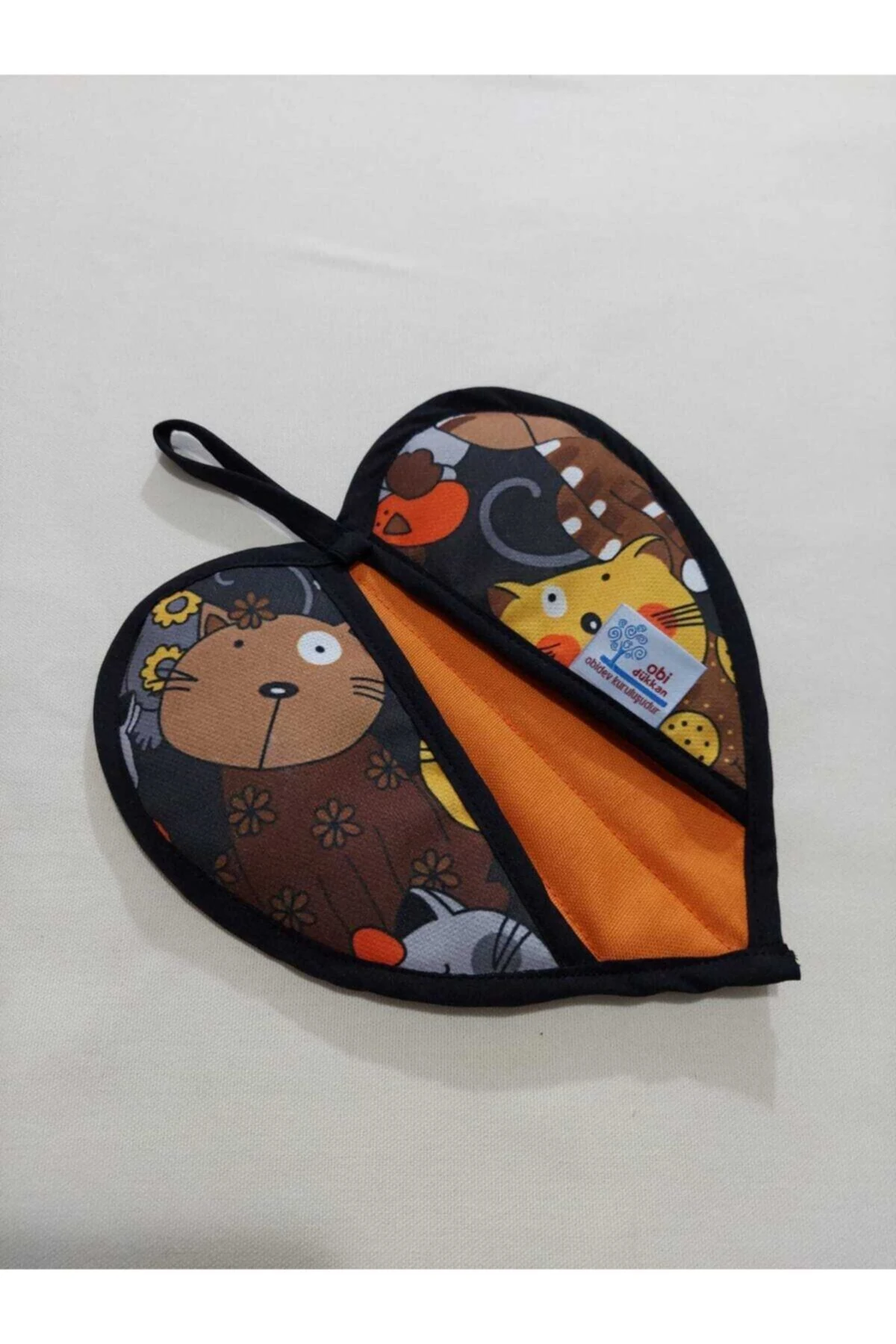 Mutfak Önlüğü ve Tutaç