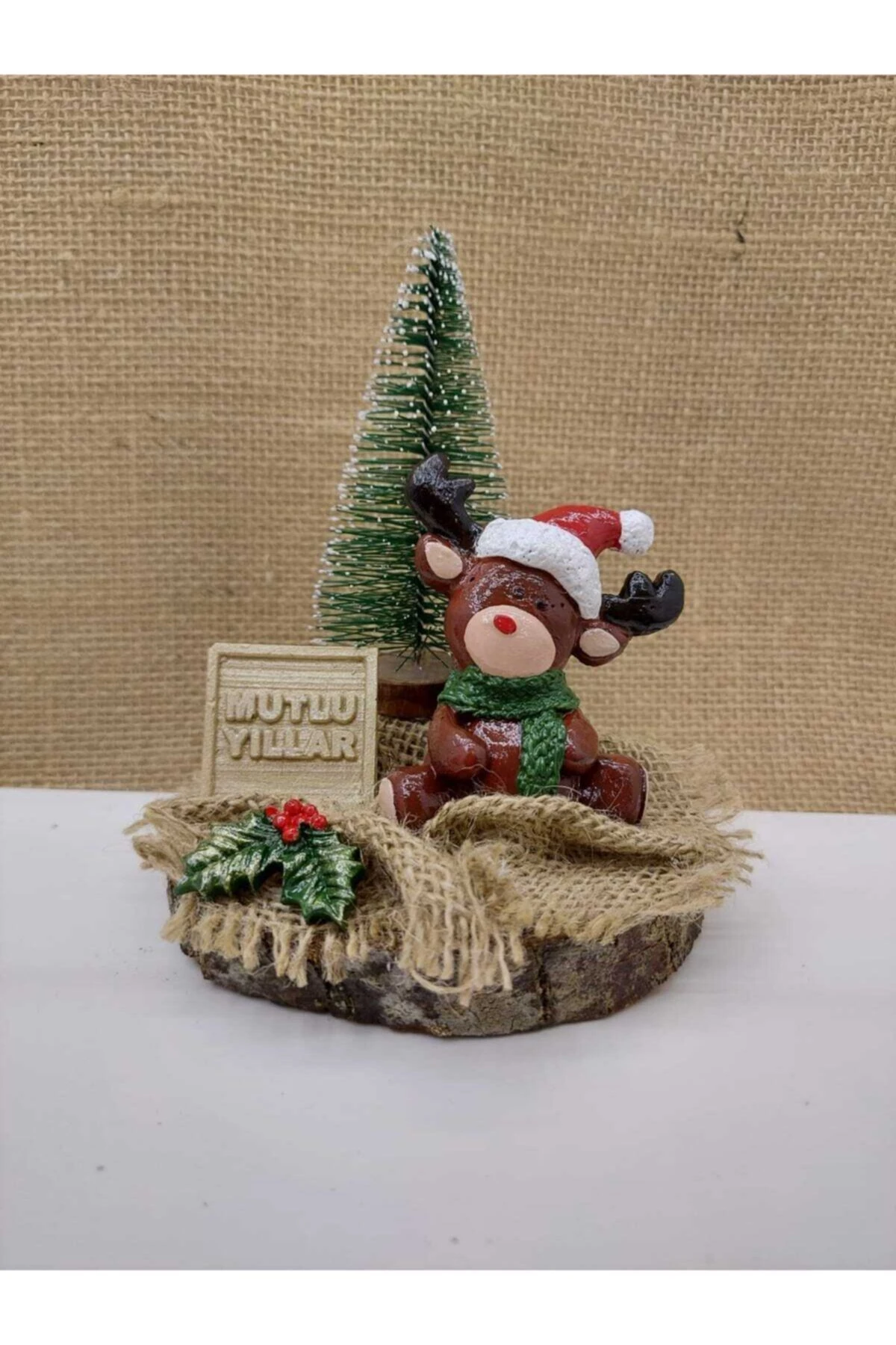 Doğadaki Geyik Mutlu Yıllar