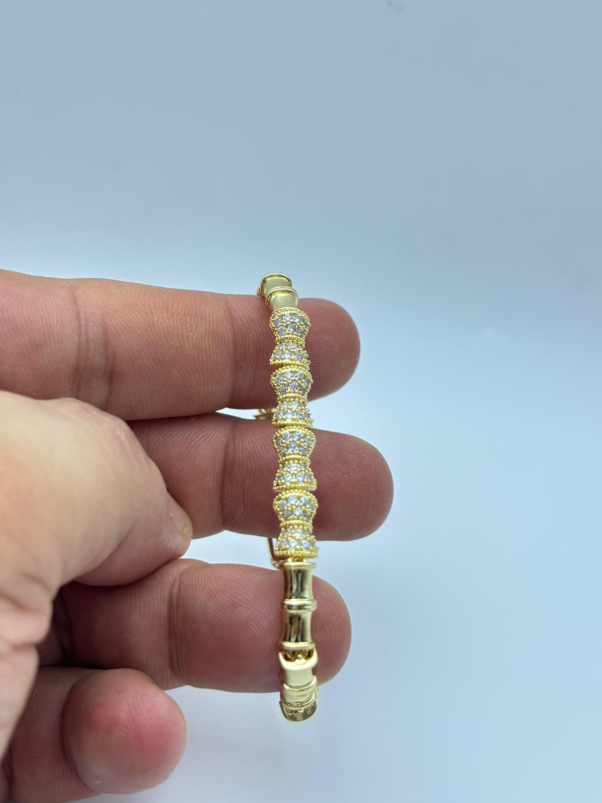 14K Altın Rengi Taşlı Bambu Bileklik